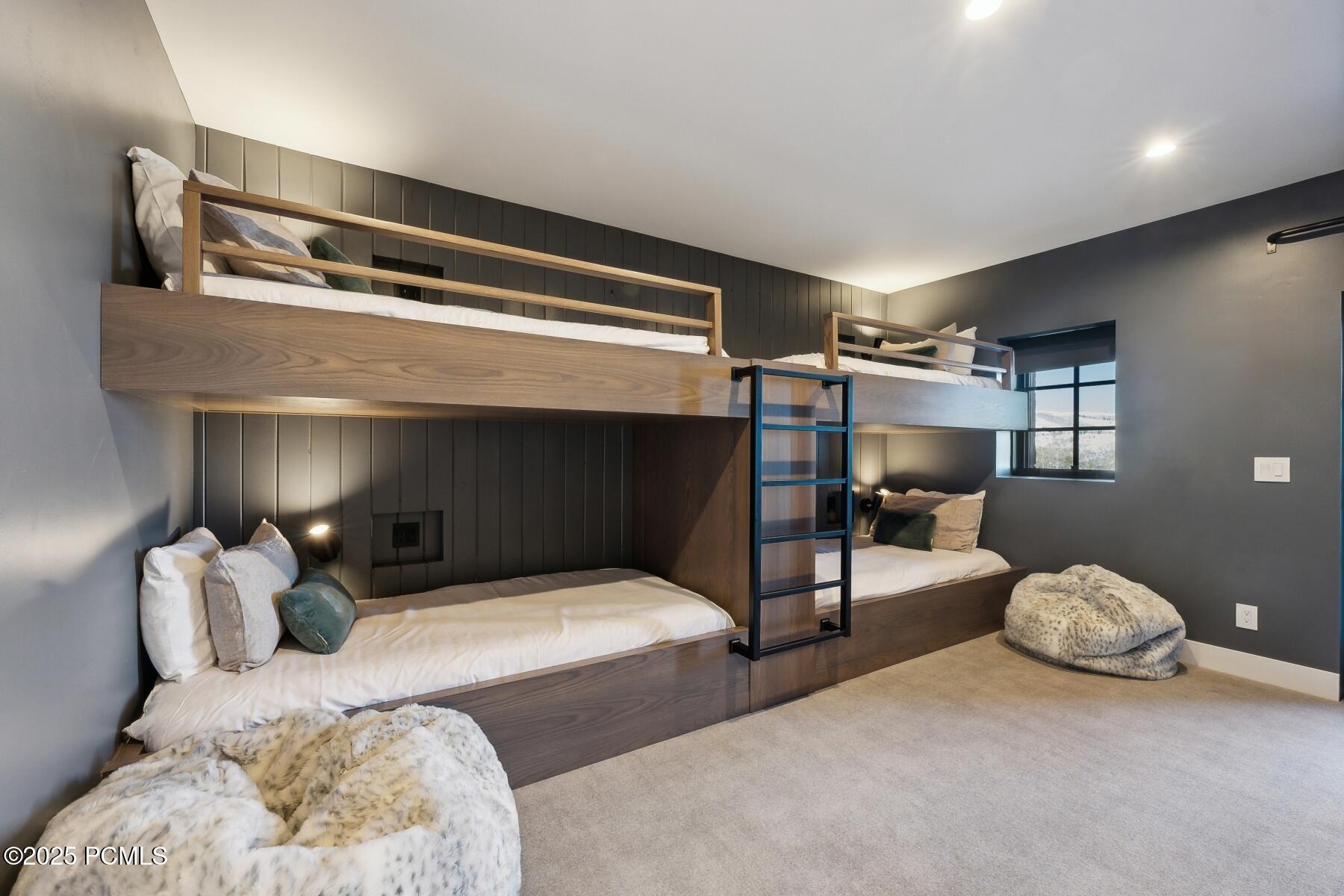 Park City, Utah 84060, United States, 6 Bedrooms Bedrooms, ,7 BathroomsBathrooms,Residential,Active,145398