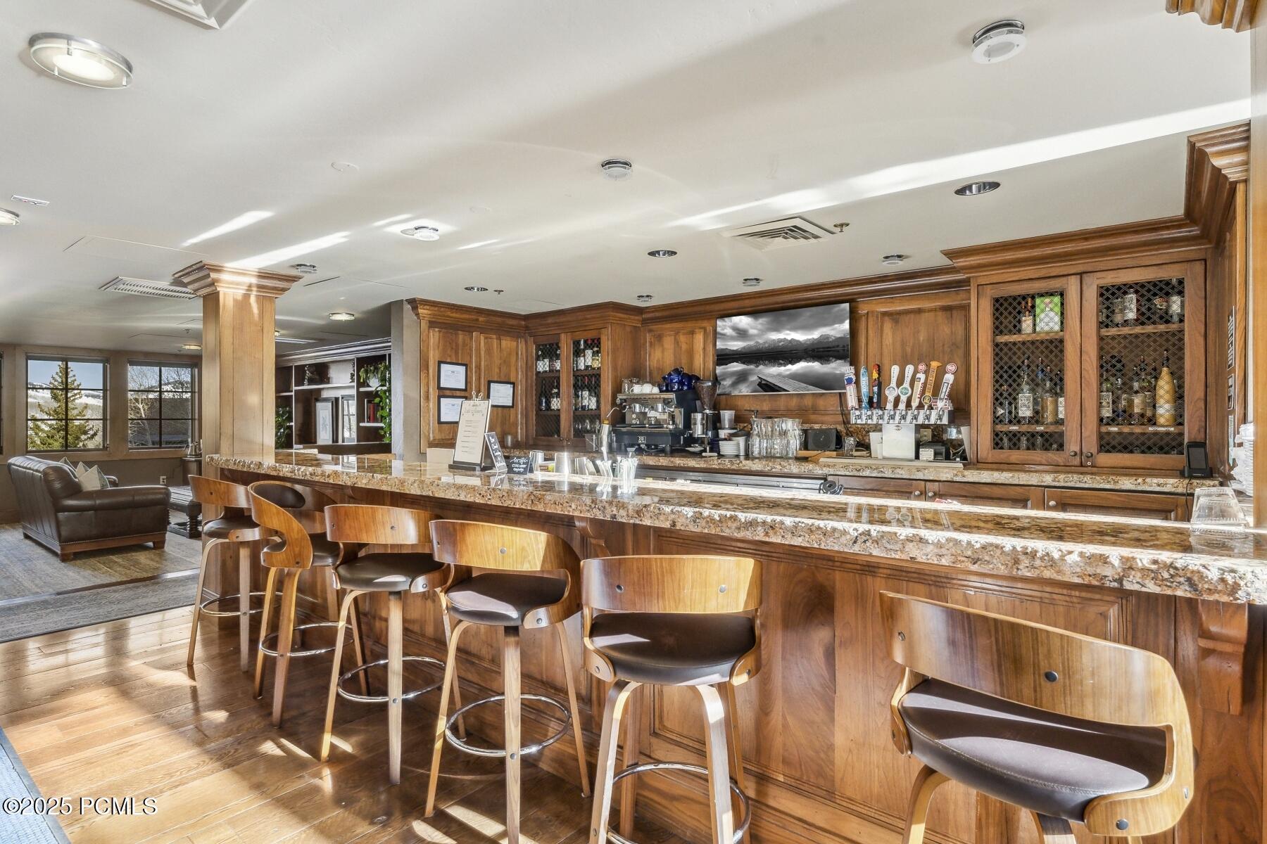 Park City, Utah 84060, United States, 6 Bedrooms Bedrooms, ,7 BathroomsBathrooms,Residential,Active,145398