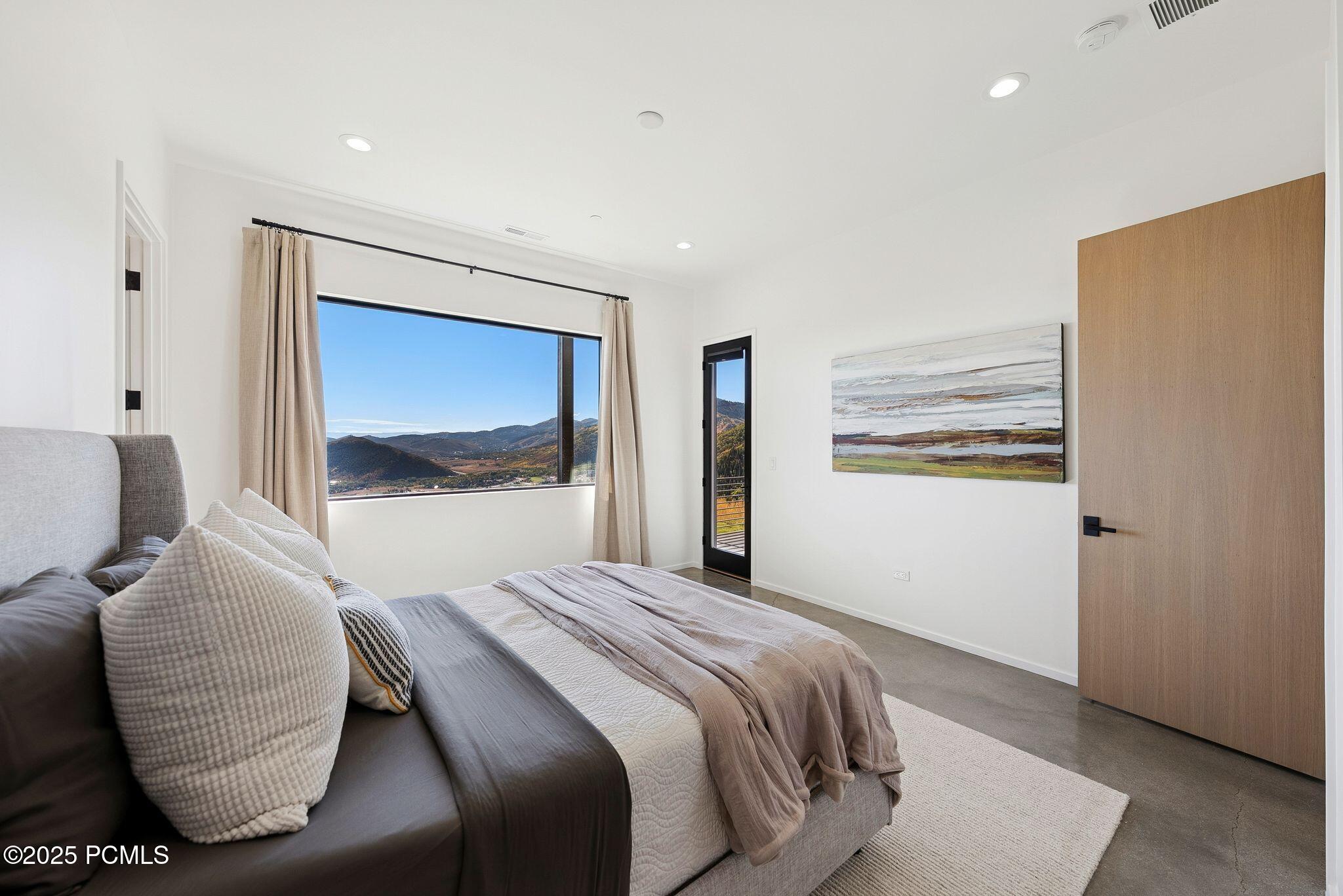 Park City, Utah 84098, United States, 5 Bedrooms Bedrooms, ,6 BathroomsBathrooms,Residential,Active,218568