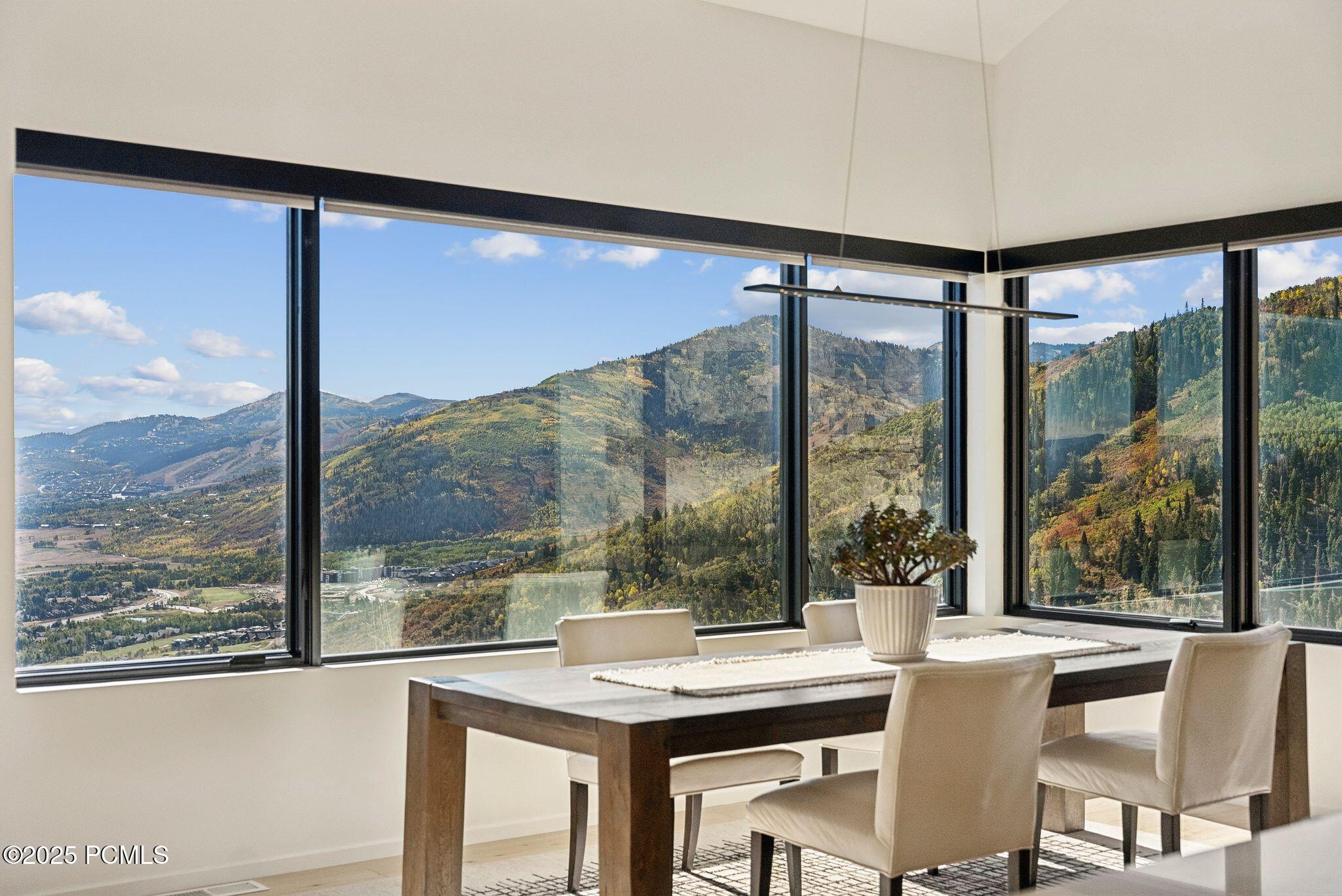 Park City, Utah 84098, United States, 5 Bedrooms Bedrooms, ,6 BathroomsBathrooms,Residential,Active,218568