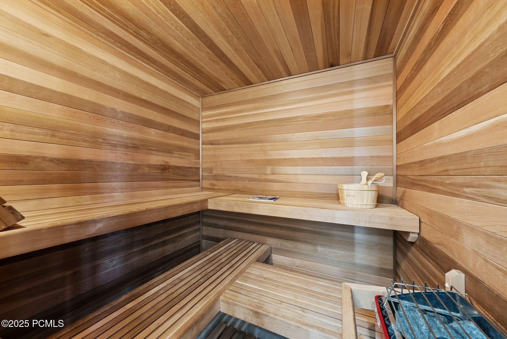 Park City, Utah 84098, United States, 5 Bedrooms Bedrooms, ,6 BathroomsBathrooms,Residential,Active,218568