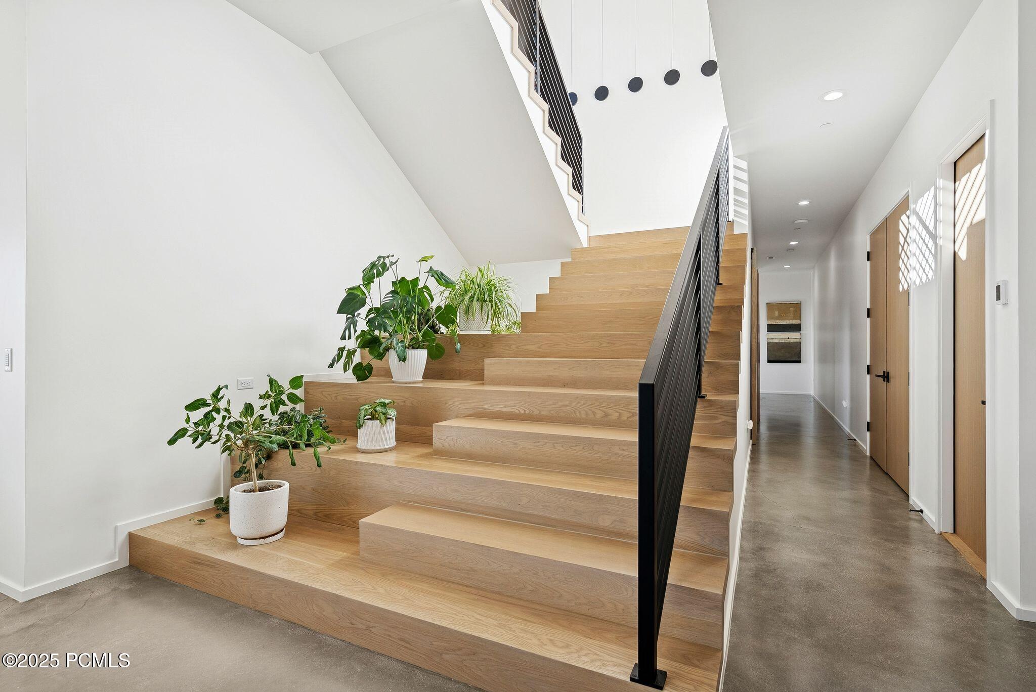 Park City, Utah 84098, United States, 5 Bedrooms Bedrooms, ,6 BathroomsBathrooms,Residential,Active,218568