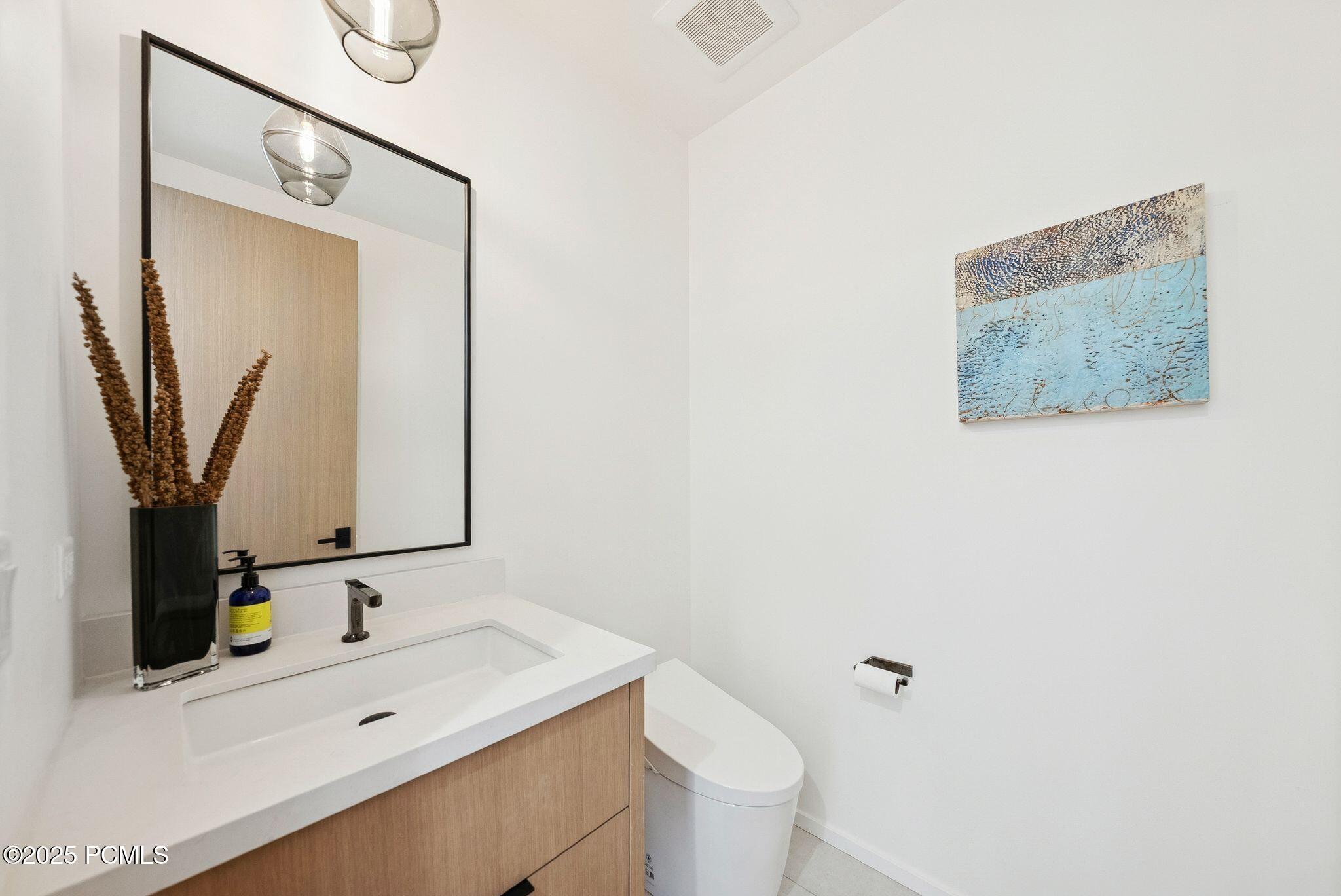 Park City, Utah 84098, United States, 5 Bedrooms Bedrooms, ,6 BathroomsBathrooms,Residential,Active,218568