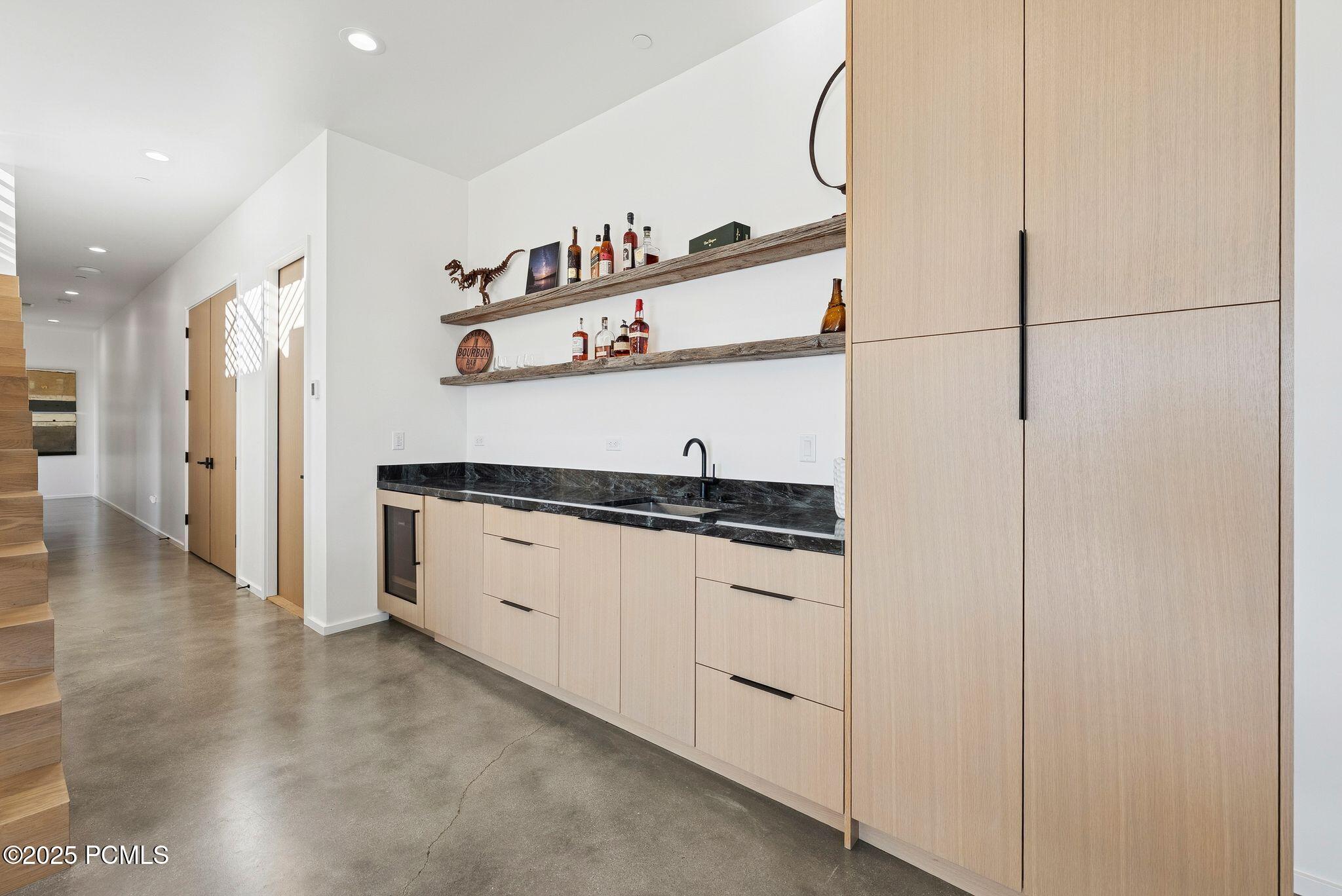 Park City, Utah 84098, United States, 5 Bedrooms Bedrooms, ,6 BathroomsBathrooms,Residential,Active,218568