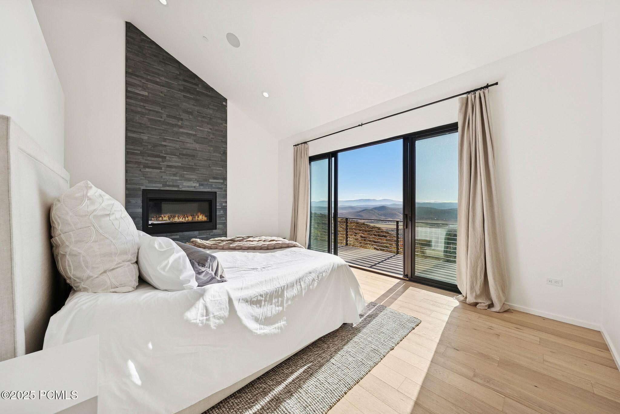 Park City, Utah 84098, United States, 5 Bedrooms Bedrooms, ,6 BathroomsBathrooms,Residential,Active,218568