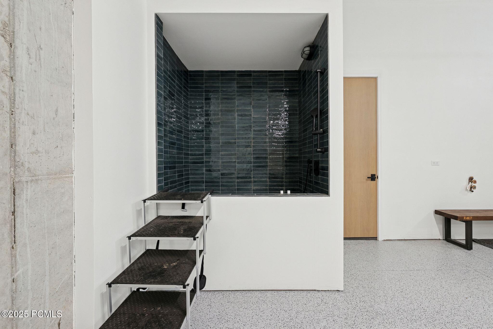 Park City, Utah 84098, United States, 5 Bedrooms Bedrooms, ,6 BathroomsBathrooms,Residential,Active,218568