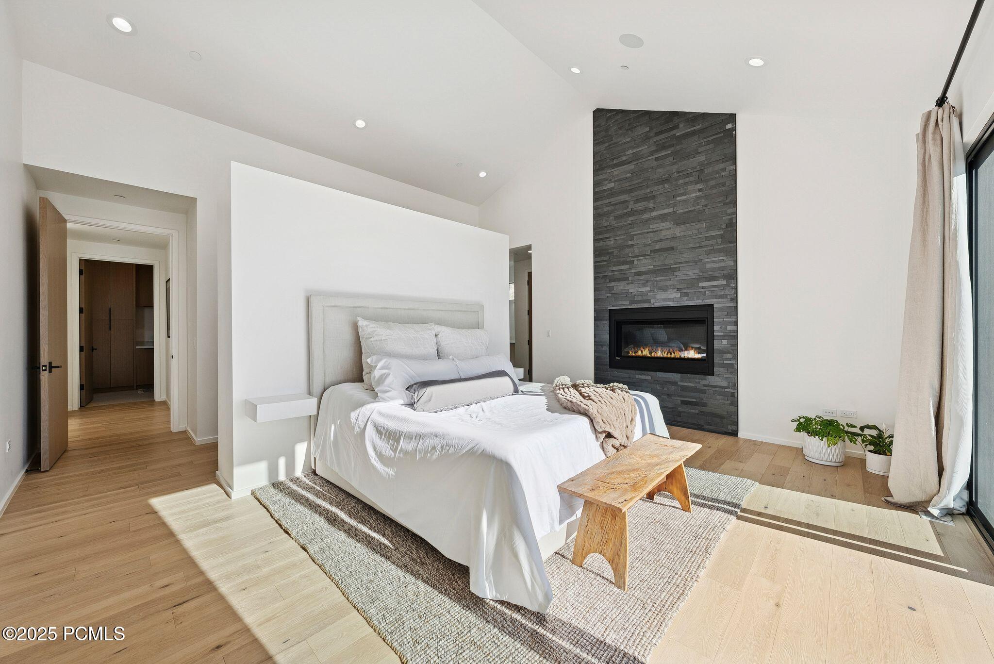 Park City, Utah 84098, United States, 5 Bedrooms Bedrooms, ,6 BathroomsBathrooms,Residential,Active,218568