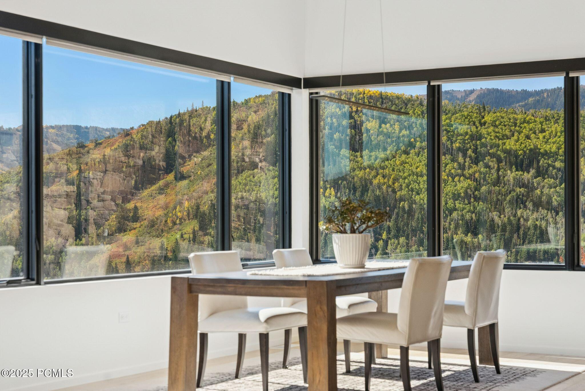 Park City, Utah 84098, United States, 5 Bedrooms Bedrooms, ,6 BathroomsBathrooms,Residential,Active,218568