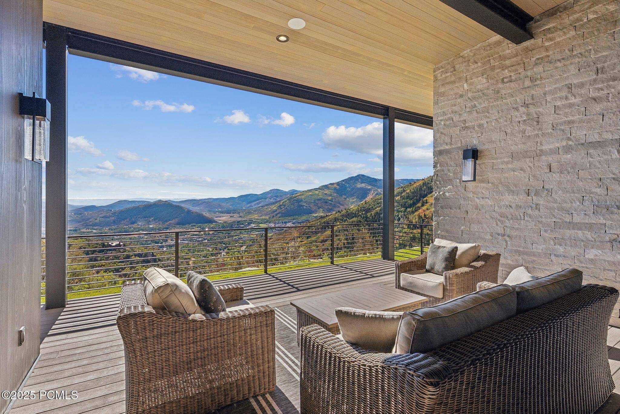 Park City, Utah 84098, United States, 5 Bedrooms Bedrooms, ,6 BathroomsBathrooms,Residential,Active,218568