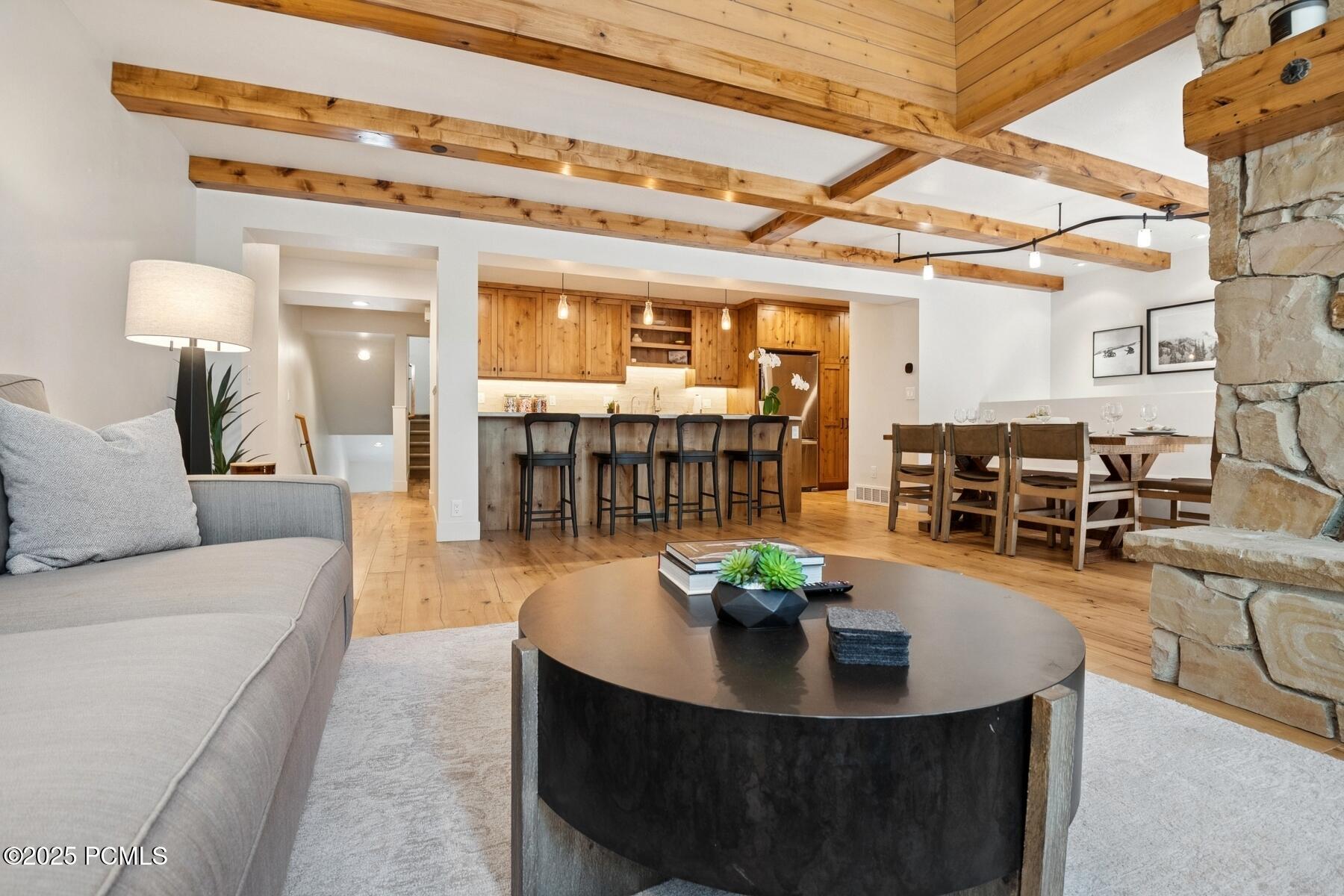 Park City, Utah 84060, United States, 3 Bedrooms Bedrooms, ,4 BathroomsBathrooms,Residential,Active,152875