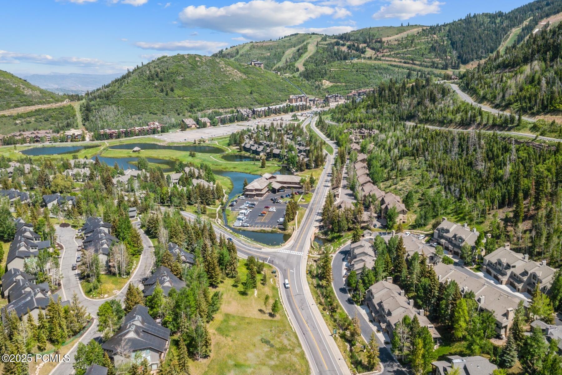 Park City, Utah 84060, United States, 3 Bedrooms Bedrooms, ,4 BathroomsBathrooms,Residential,Active,152875