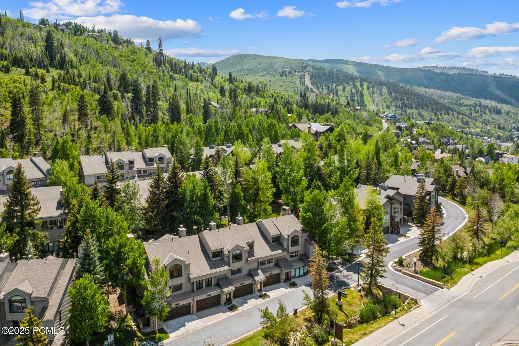 Park City, Utah 84060, United States, 3 Bedrooms Bedrooms, ,4 BathroomsBathrooms,Residential,Active,152875