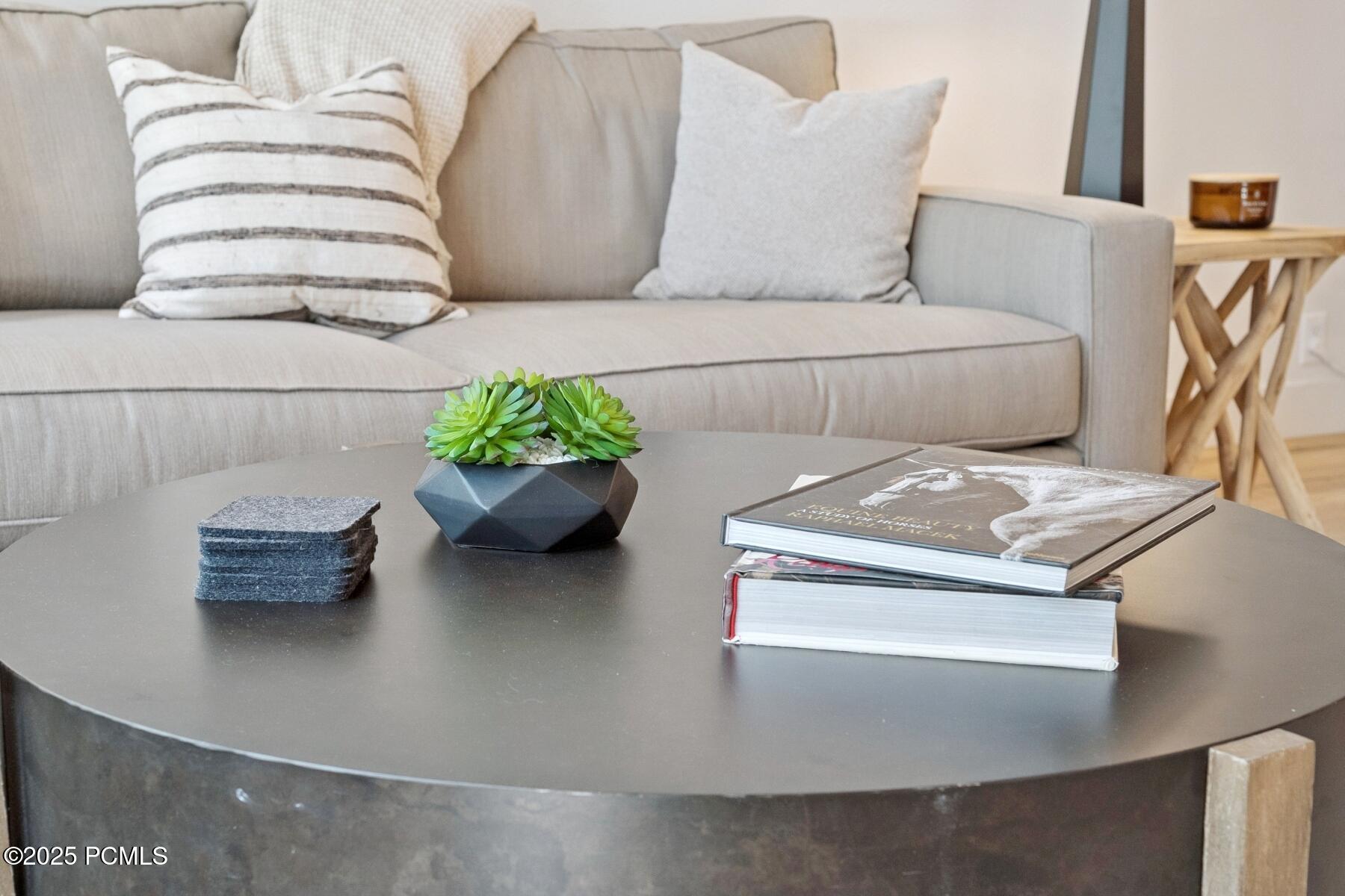 Park City, Utah 84060, United States, 3 Bedrooms Bedrooms, ,4 BathroomsBathrooms,Residential,Active,152875