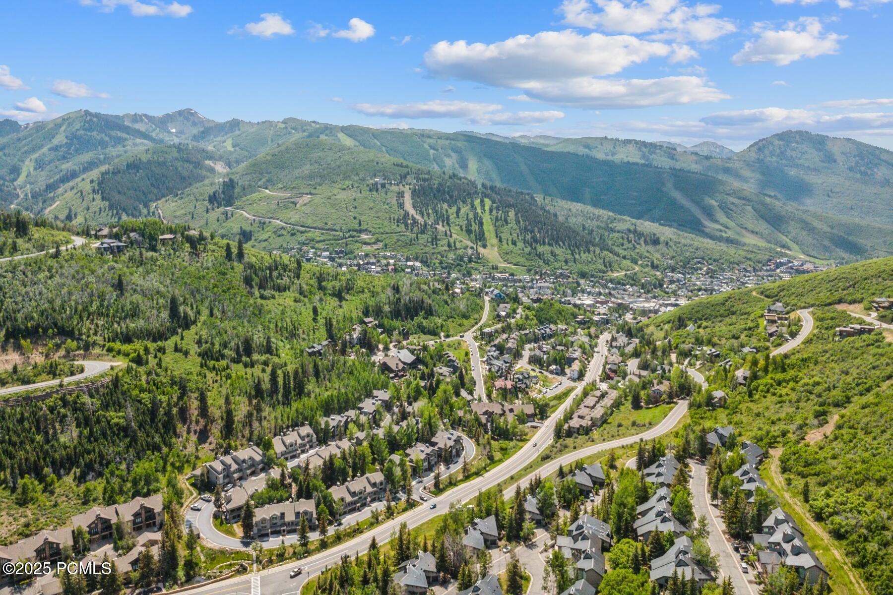 Park City, Utah 84060, United States, 3 Bedrooms Bedrooms, ,4 BathroomsBathrooms,Residential,Active,152875