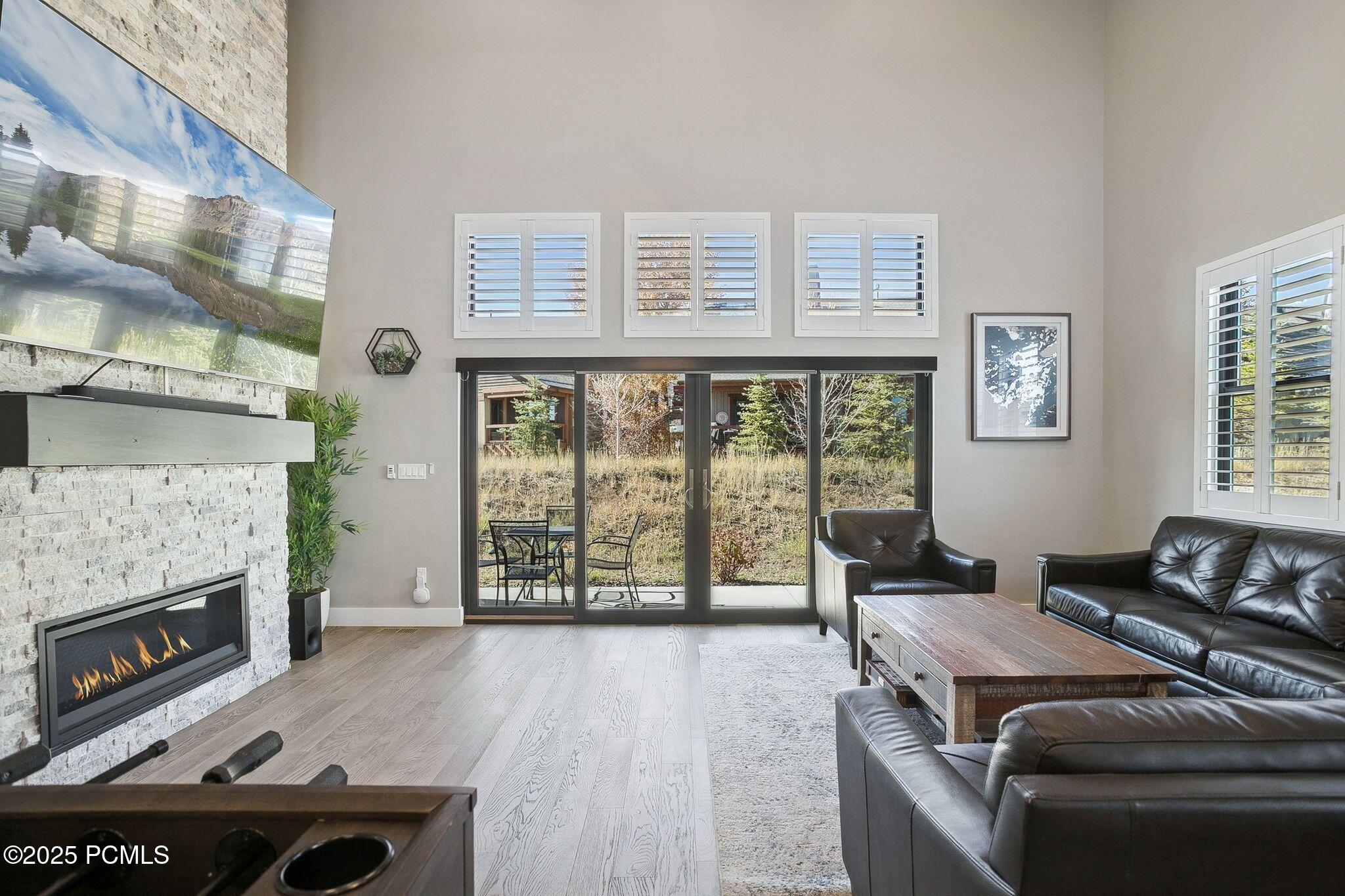 Heber City, Utah 84032, United States, 4 Bedrooms Bedrooms, ,4 BathroomsBathrooms,Residential,Active,236969