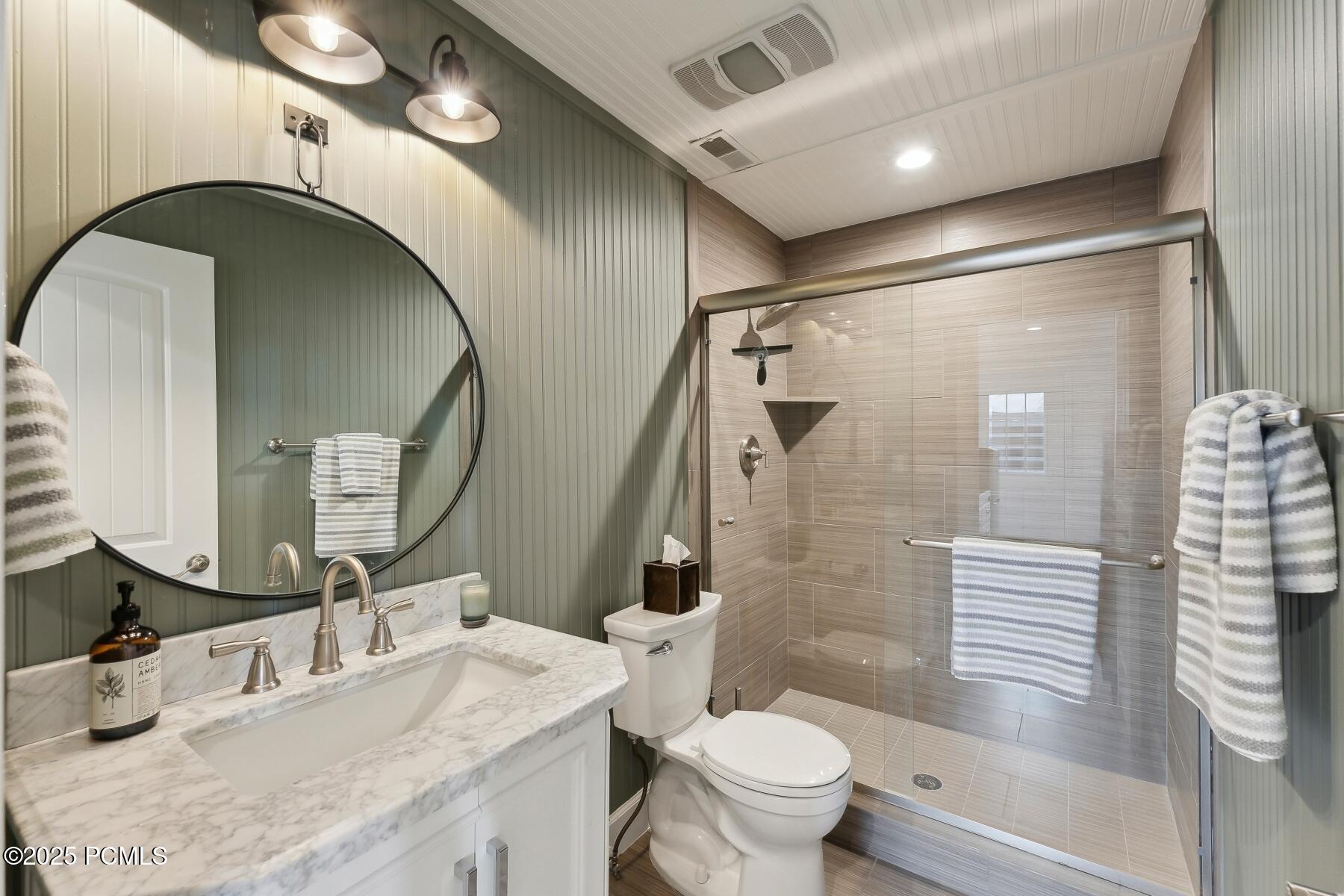 Park City, Utah 84098, United States, 4 Bedrooms Bedrooms, ,4 BathroomsBathrooms,Residential,Pending,109008