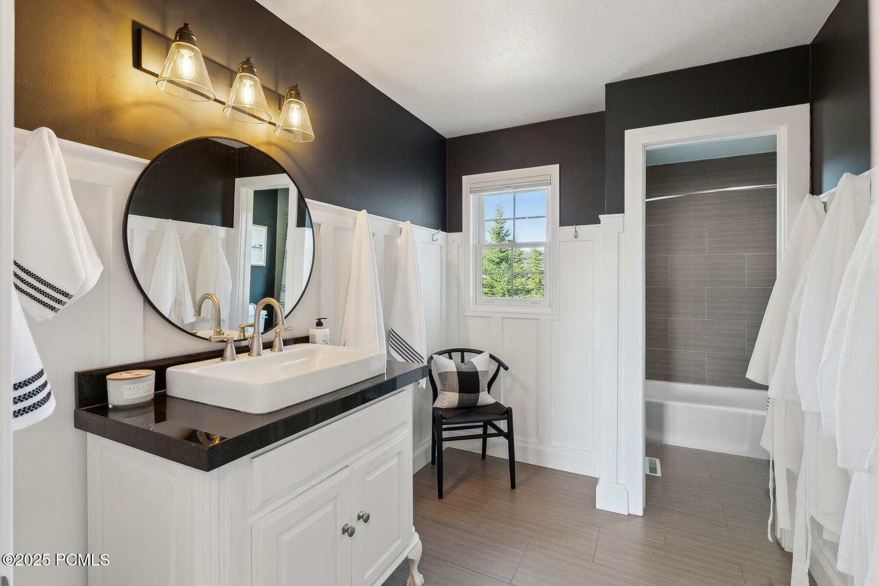 Park City, Utah 84098, United States, 4 Bedrooms Bedrooms, ,4 BathroomsBathrooms,Residential,Pending,109008