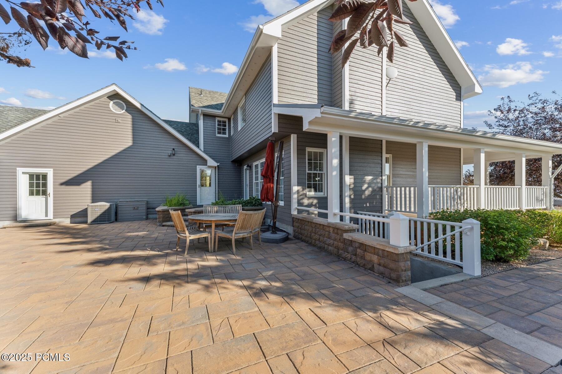 Park City, Utah 84098, United States, 4 Bedrooms Bedrooms, ,4 BathroomsBathrooms,Residential,Pending,109008