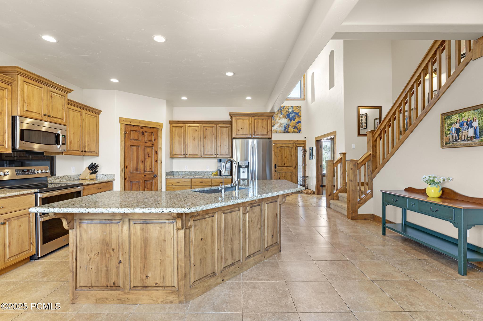 1916 E North Cobblestone Drive, Heber City, Utah image 4