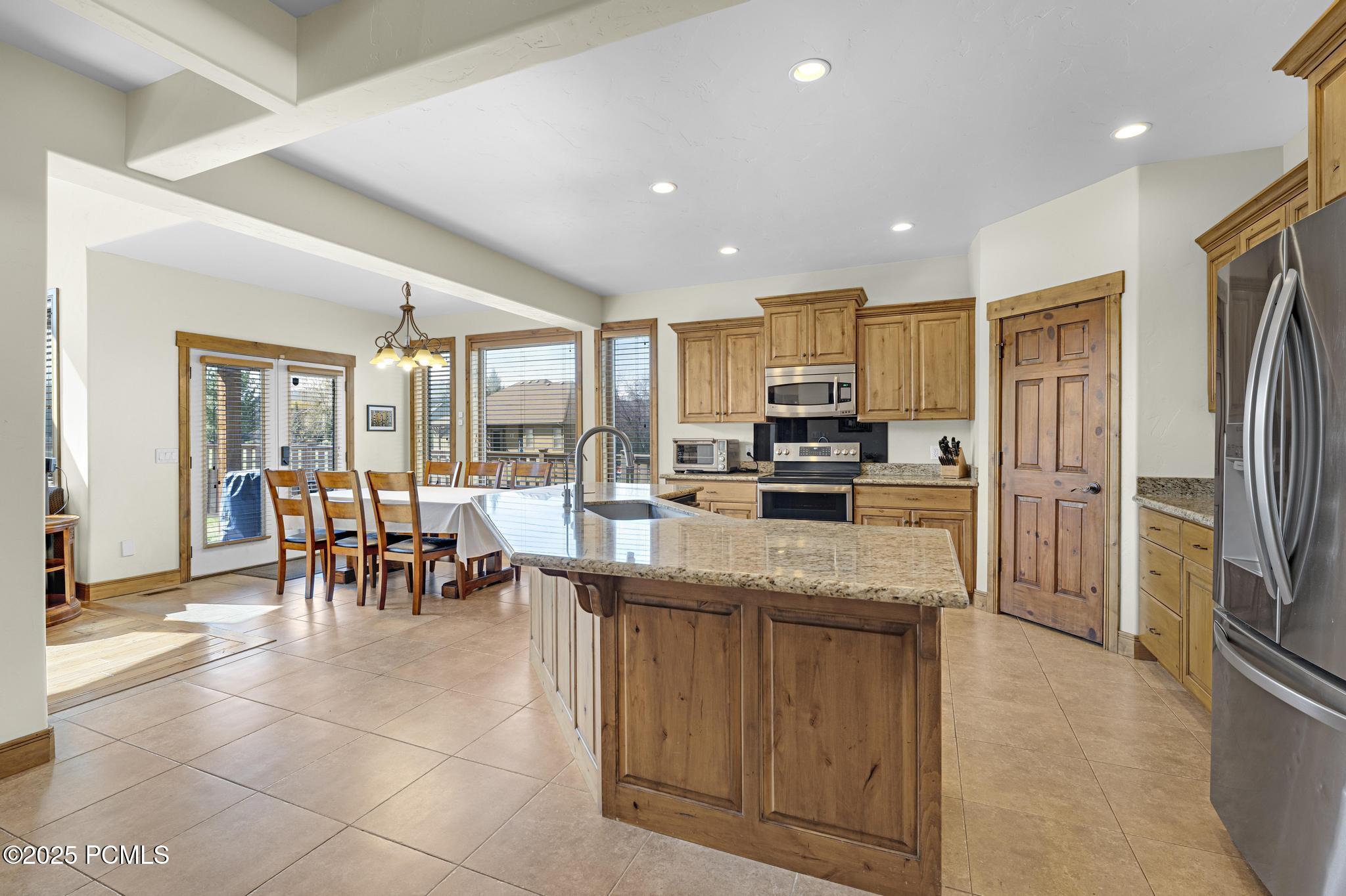 1916 E North Cobblestone Drive, Heber City, Utah image 6