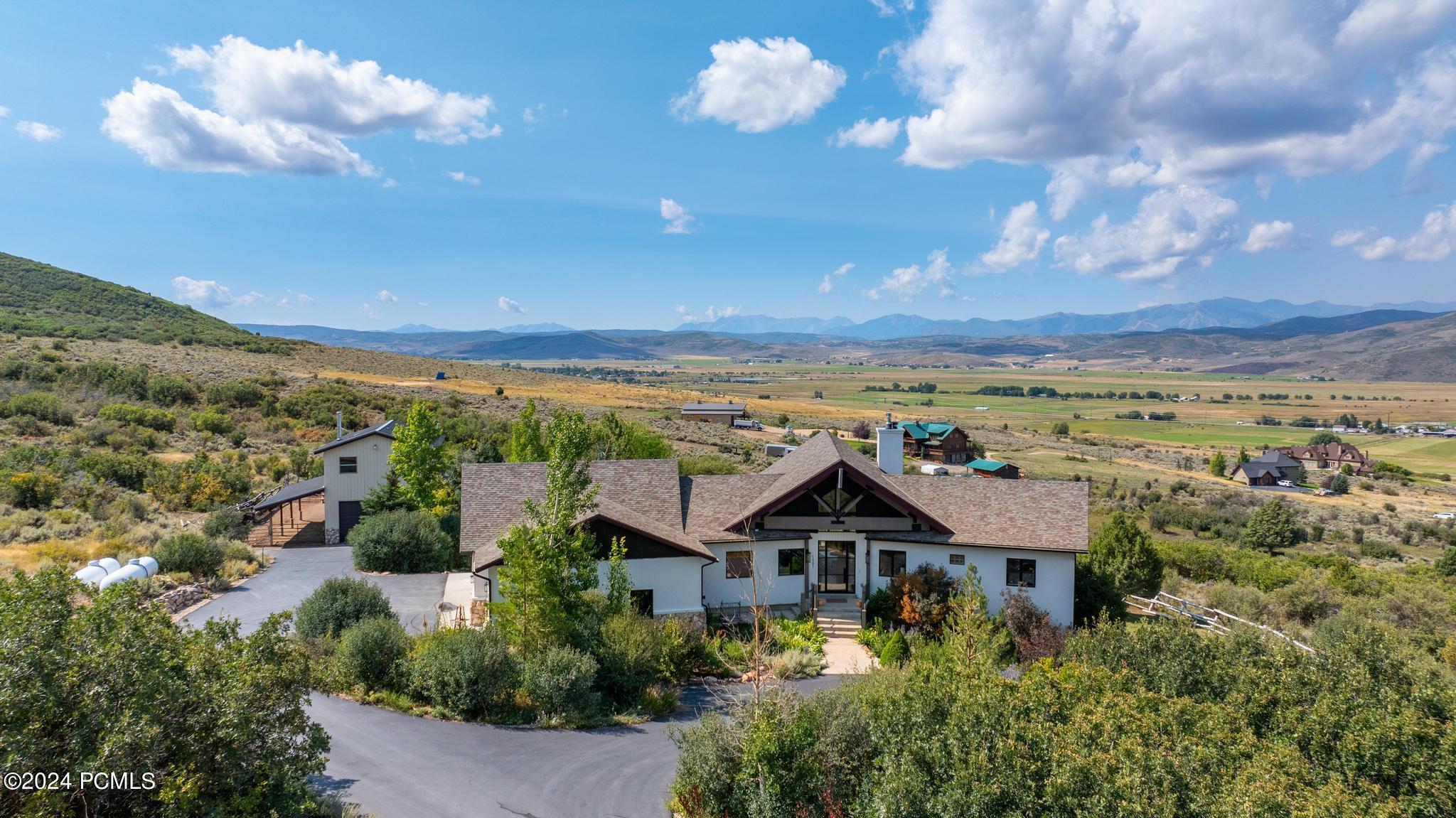 1661 Splendor Valley Road, Kamas, Utah image 2