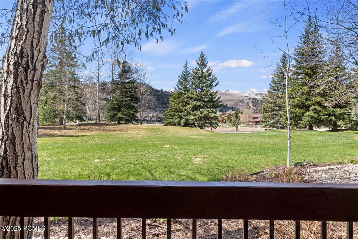 2305 Queen Esther Drive #201, Park City, Utah image 27