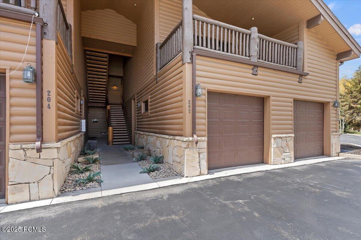 2305 Queen Esther Drive #201, Park City, Utah image 37