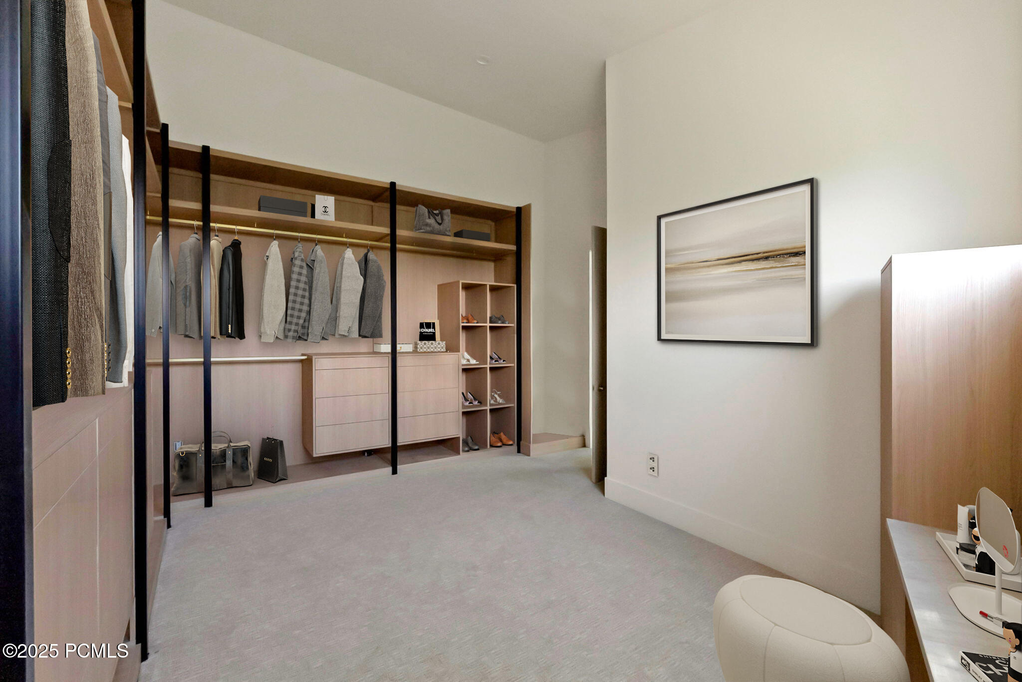 Salt Lake City, Utah 84108, United States, 5 Bedrooms Bedrooms, ,7 BathroomsBathrooms,Residential,Active,193829