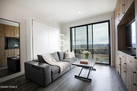 Condo For Sale - 2670 Canyons Resort Drive #323<br/> Summit County, Park City, UT 84098