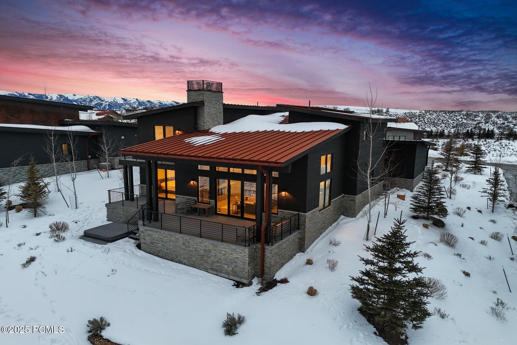 Park City, Utah 84098, United States, 3 Bedrooms Bedrooms, ,4 BathroomsBathrooms,Residential,Active,13582
