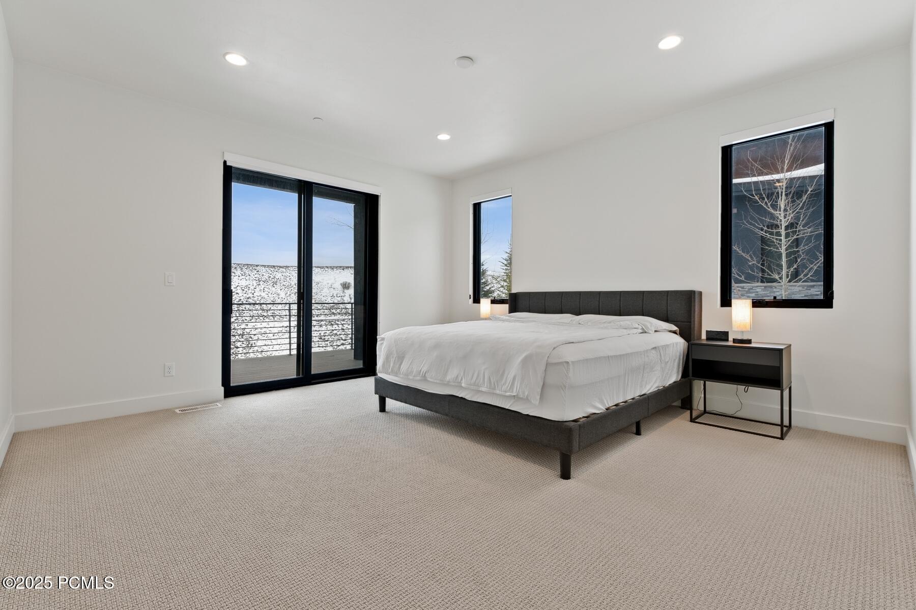 Park City, Utah 84098, United States, 3 Bedrooms Bedrooms, ,4 BathroomsBathrooms,Residential,Active,13582