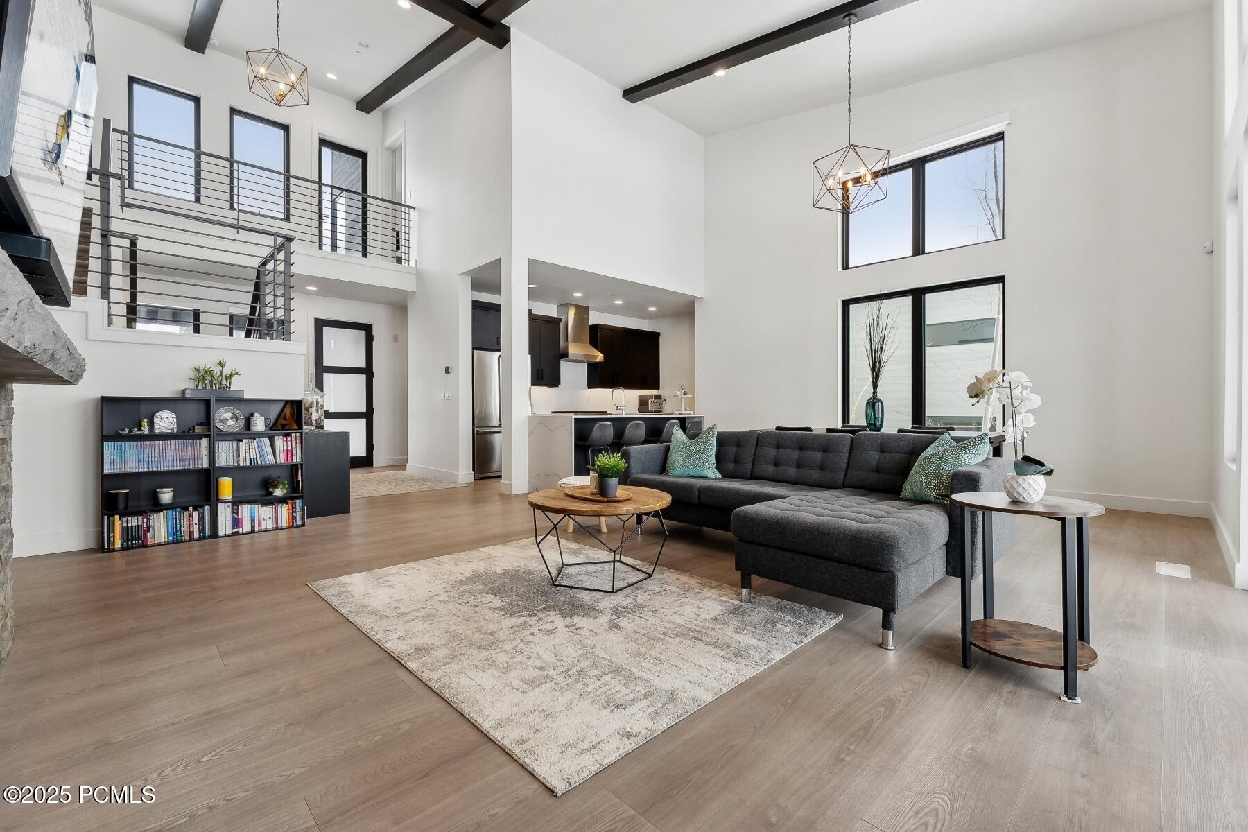 Park City, Utah 84098, United States, 3 Bedrooms Bedrooms, ,4 BathroomsBathrooms,Residential,Active,13582