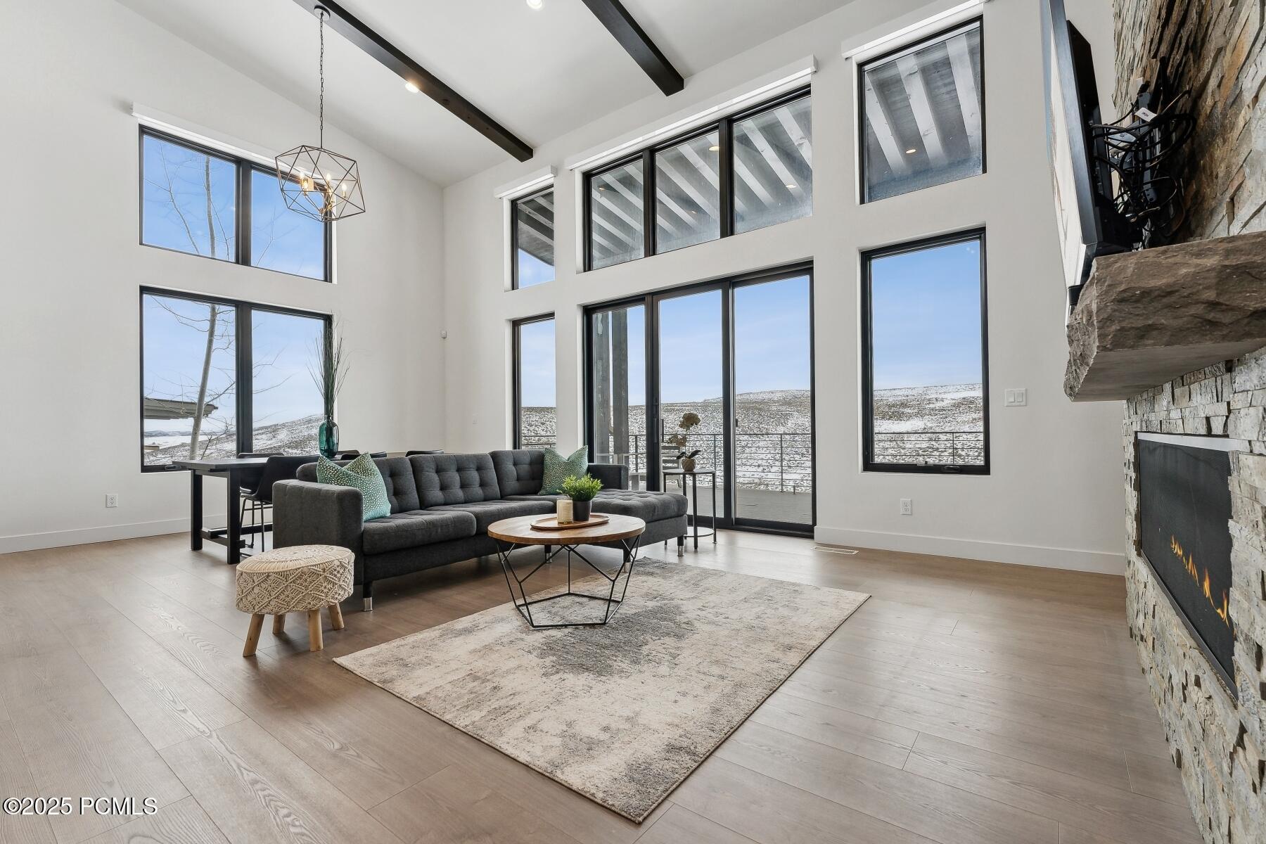 Park City, Utah 84098, United States, 3 Bedrooms Bedrooms, ,4 BathroomsBathrooms,Residential,Active,13582