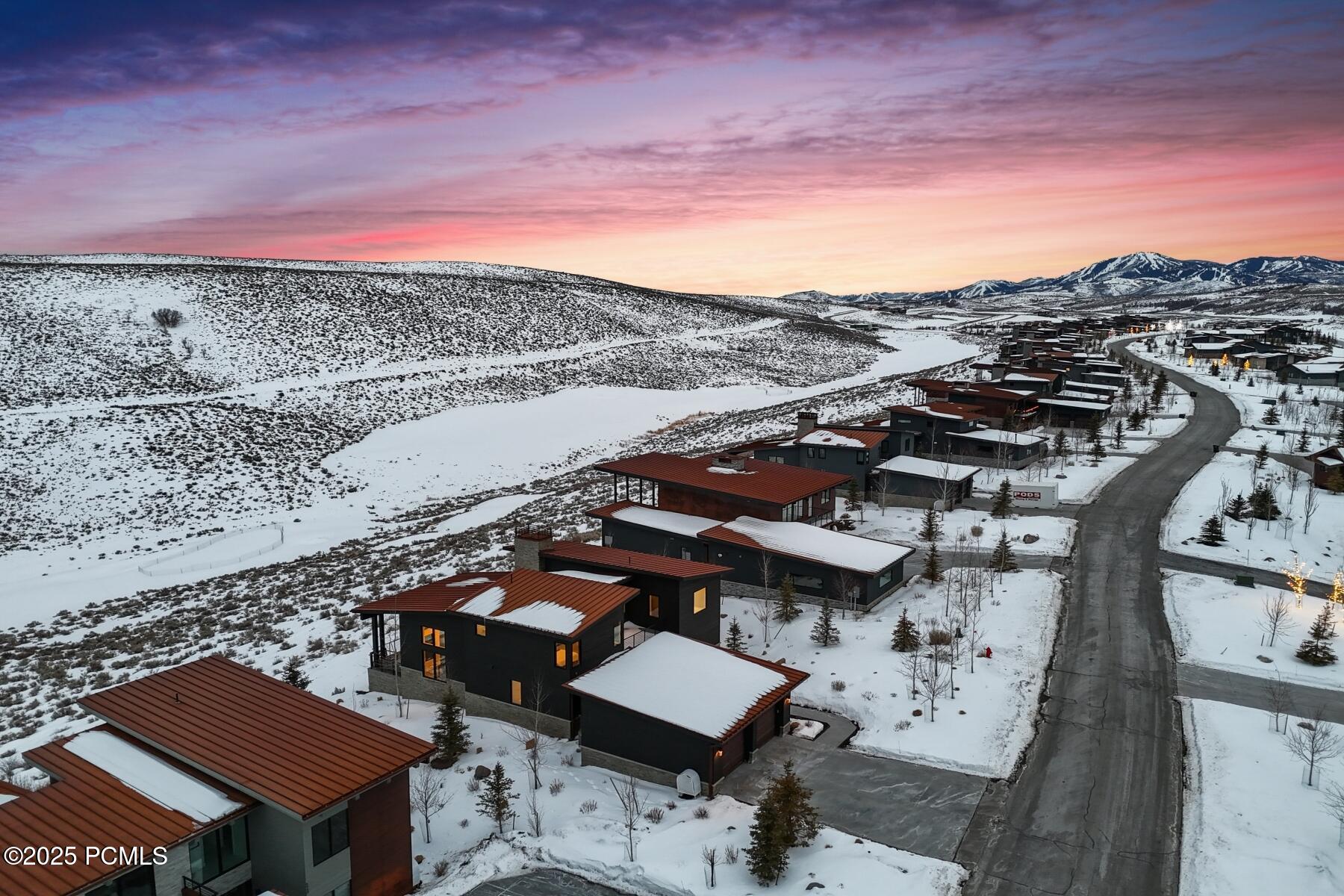 Park City, Utah 84098, United States, 3 Bedrooms Bedrooms, ,4 BathroomsBathrooms,Residential,Active,13582