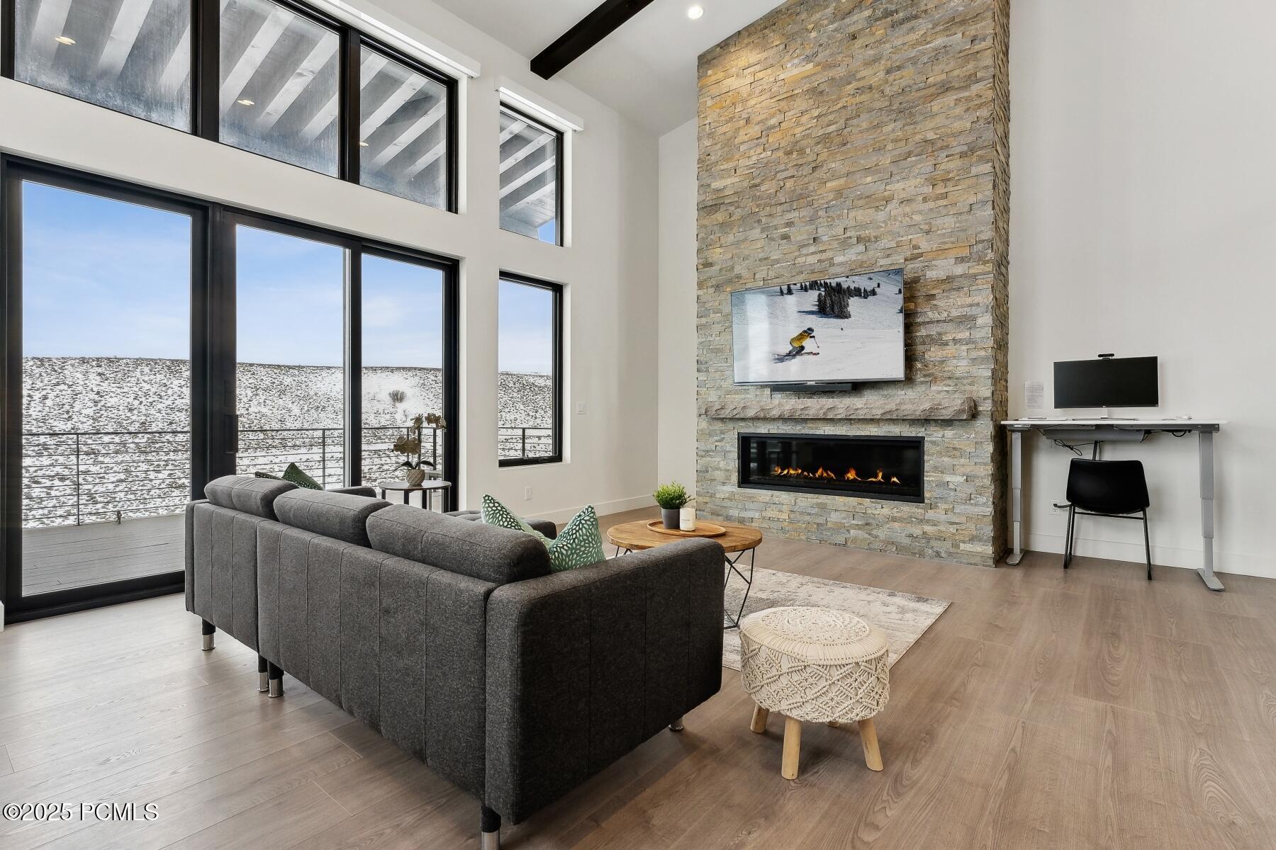 Park City, Utah 84098, United States, 3 Bedrooms Bedrooms, ,4 BathroomsBathrooms,Residential,Active,13582