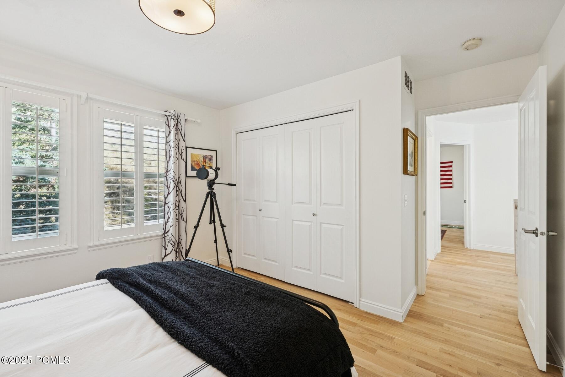 Salt Lake City, Utah 84108, United States, 5 Bedrooms Bedrooms, ,5 BathroomsBathrooms,Residential,Active,230910