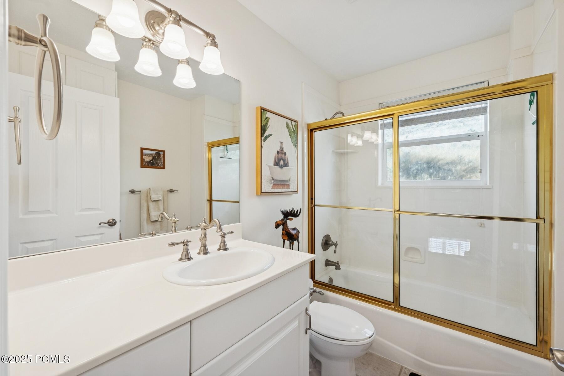 Salt Lake City, Utah 84108, United States, 5 Bedrooms Bedrooms, ,5 BathroomsBathrooms,Residential,Active,230910