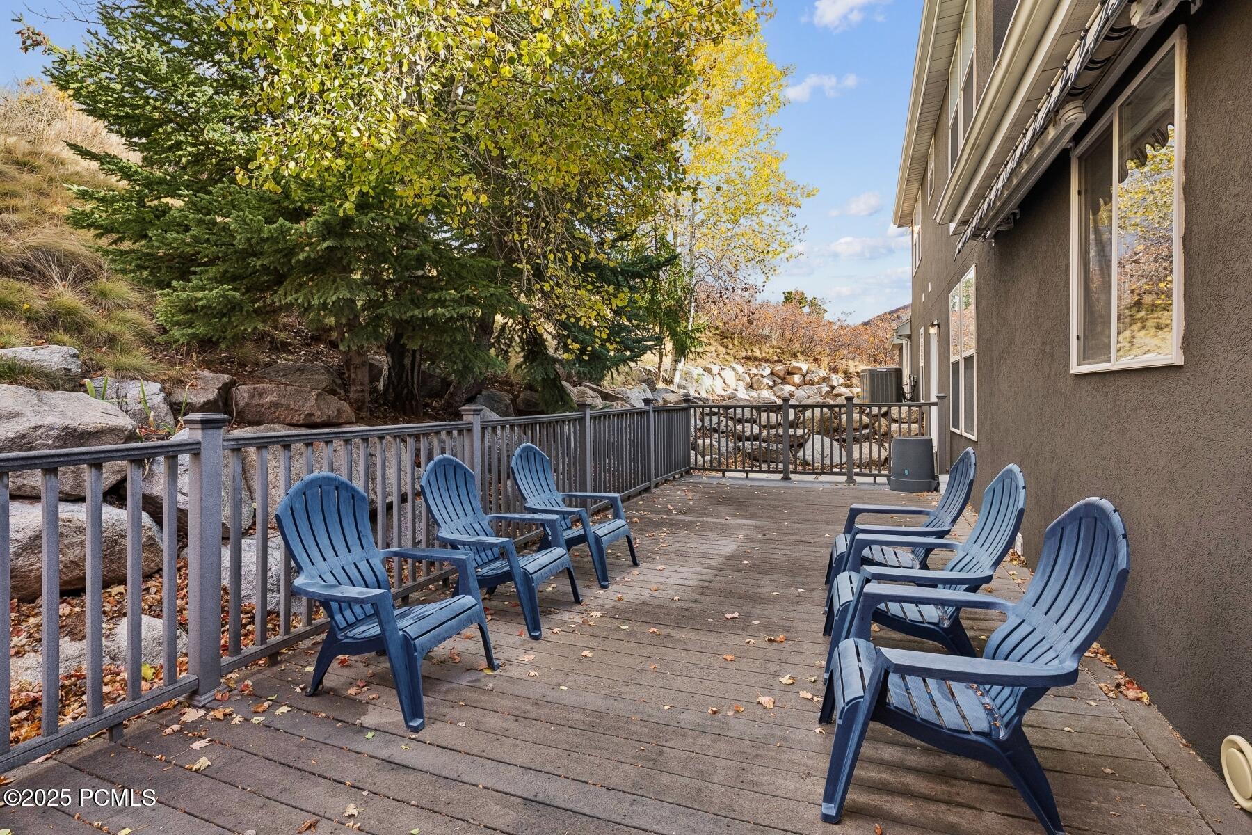 Salt Lake City, Utah 84108, United States, 5 Bedrooms Bedrooms, ,5 BathroomsBathrooms,Residential,Active,230910