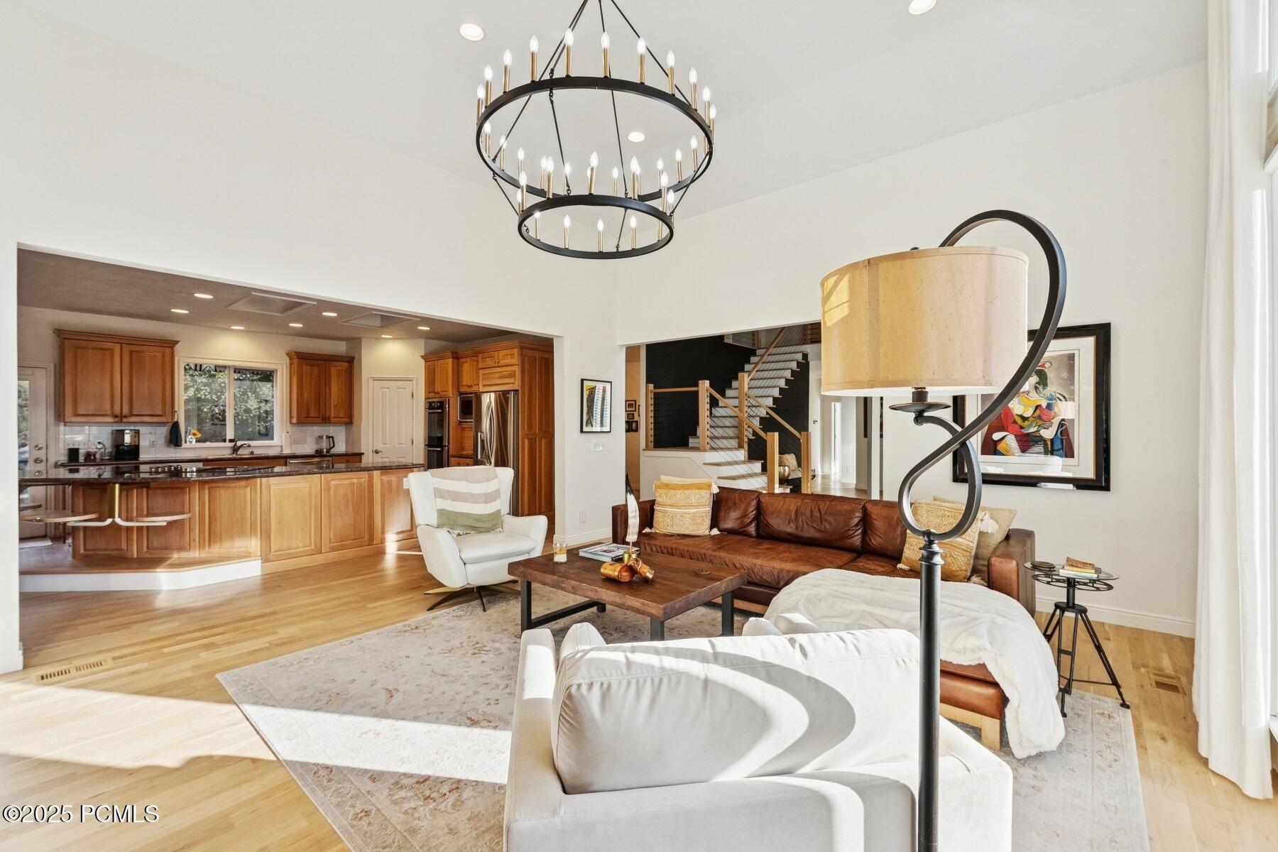 Salt Lake City, Utah 84108, United States, 5 Bedrooms Bedrooms, ,5 BathroomsBathrooms,Residential,Active,230910