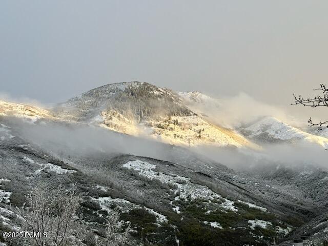 Salt Lake City, Utah 84108, United States, 5 Bedrooms Bedrooms, ,5 BathroomsBathrooms,Residential,Active,230910