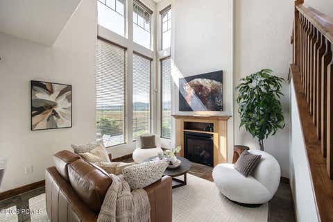 Townhouse For Sale - 6195 Fox Pointe Circle #APT C2<br/> Park City, UT 84098