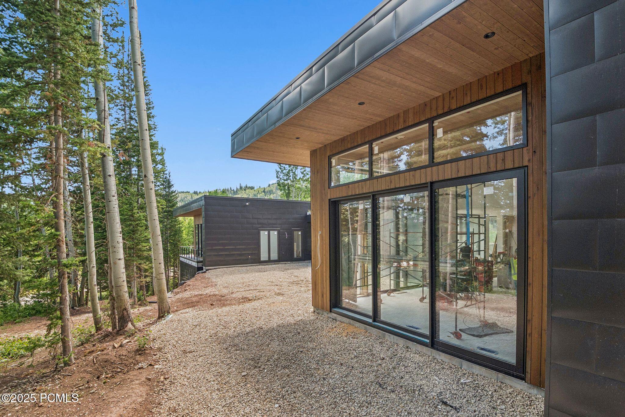 Park City, Utah 84060, United States, 6 Bedrooms Bedrooms, ,8 BathroomsBathrooms,Residential,Active,4161