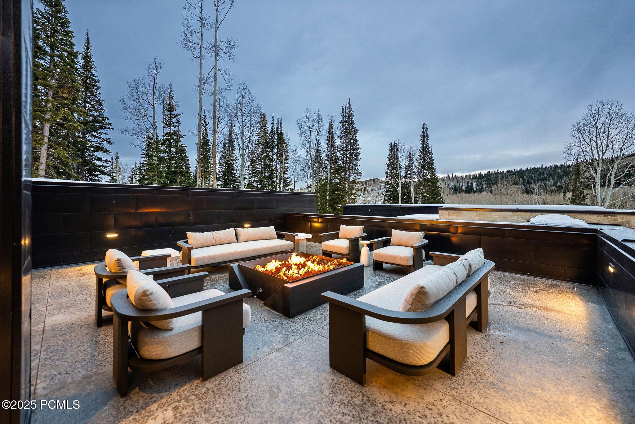 Park City, Utah 84060, United States, 6 Bedrooms Bedrooms, ,8 BathroomsBathrooms,Residential,Active,4161