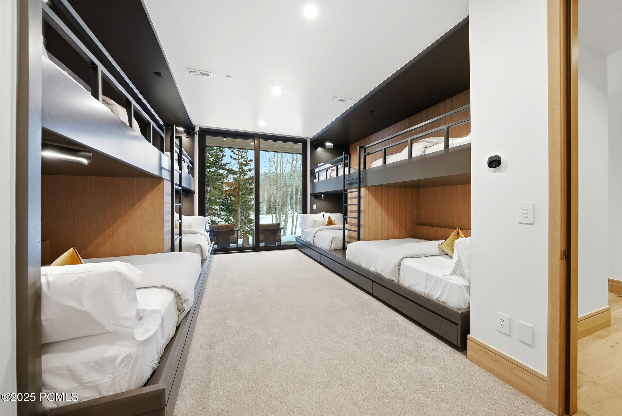 Park City, Utah 84060, United States, 6 Bedrooms Bedrooms, ,8 BathroomsBathrooms,Residential,Active,4161