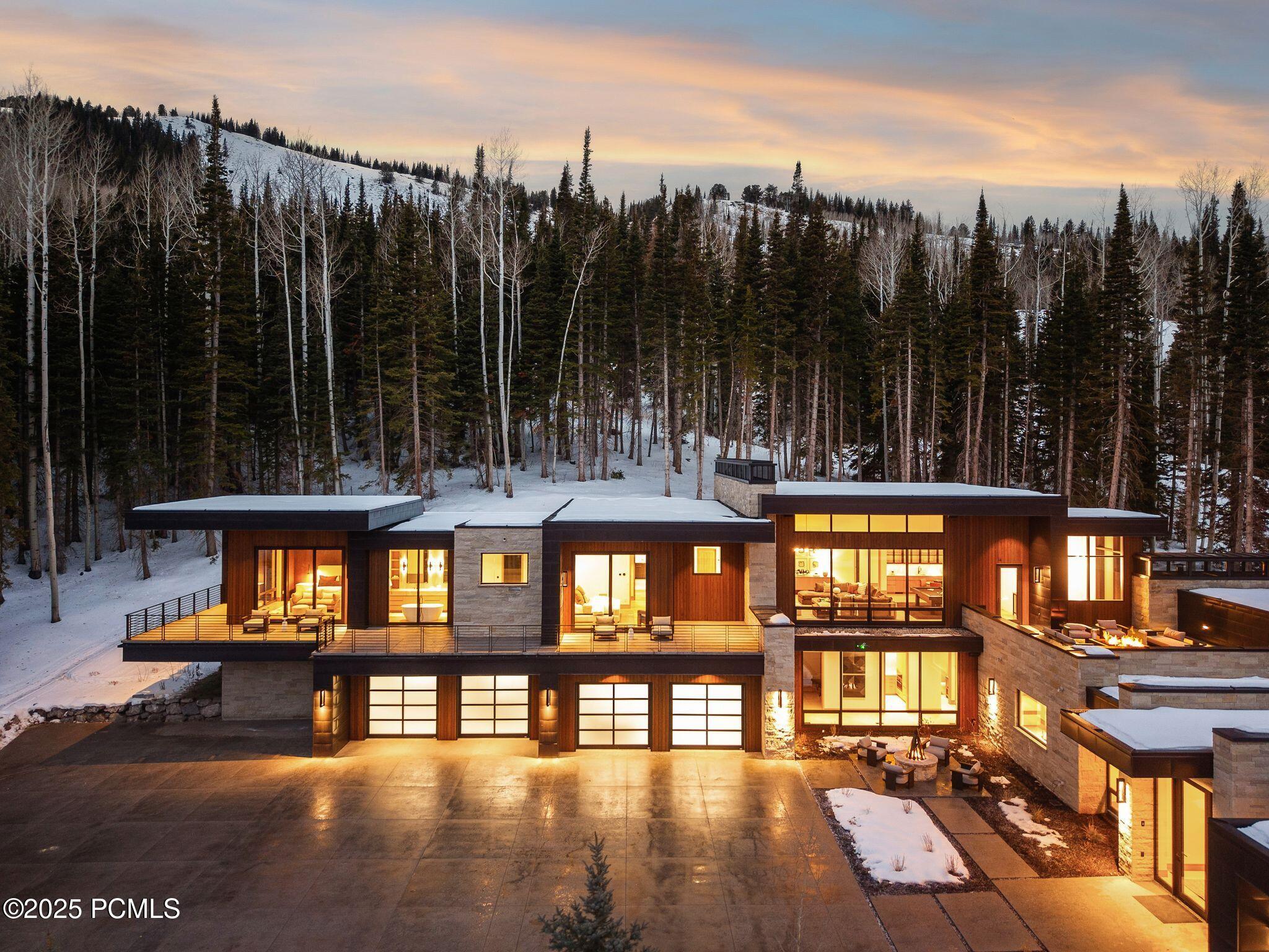 Park City, Utah 84060, United States, 6 Bedrooms Bedrooms, ,8 BathroomsBathrooms,Residential,Active,4161