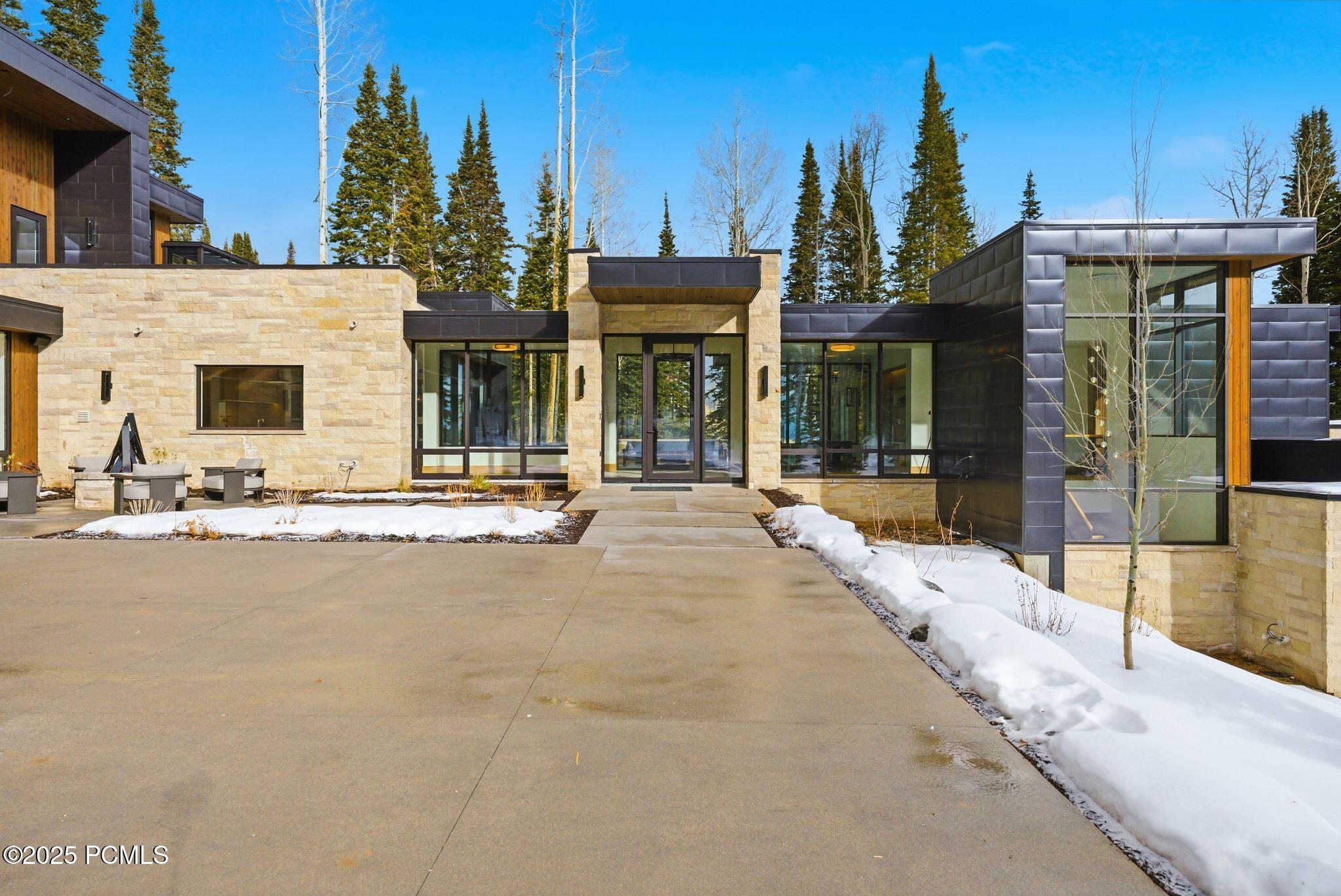 Park City, Utah 84060, United States, 6 Bedrooms Bedrooms, ,8 BathroomsBathrooms,Residential,Active,4161