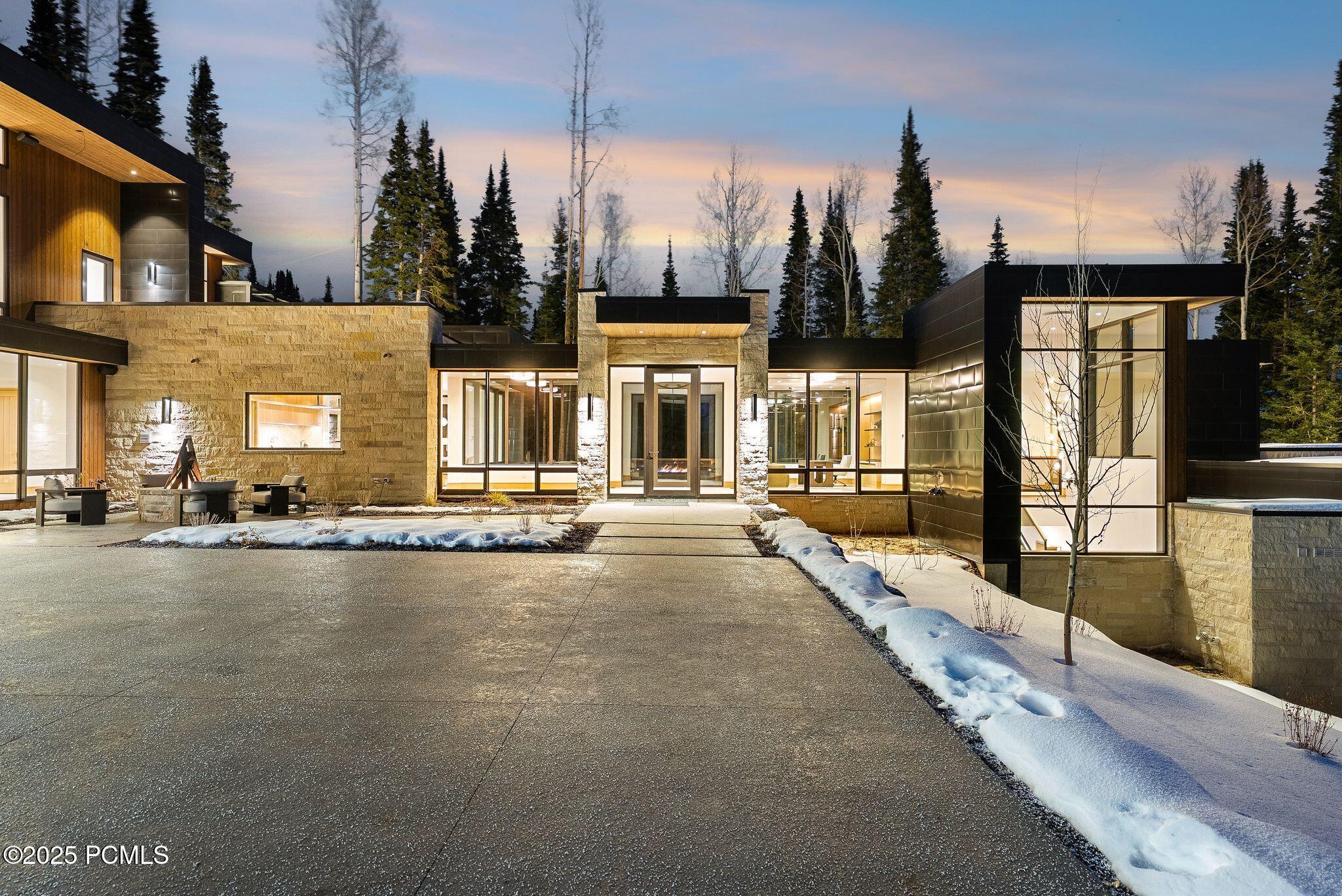 Park City, Utah 84060, United States, 6 Bedrooms Bedrooms, ,8 BathroomsBathrooms,Residential,Active,4161