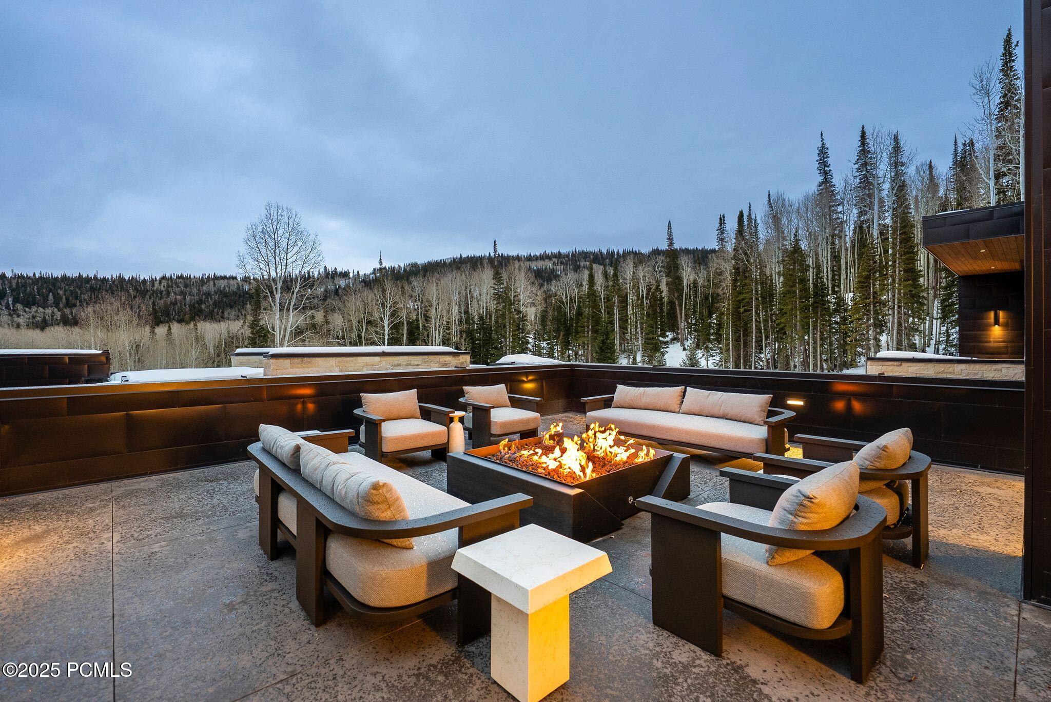 Park City, Utah 84060, United States, 6 Bedrooms Bedrooms, ,8 BathroomsBathrooms,Residential,Active,4161