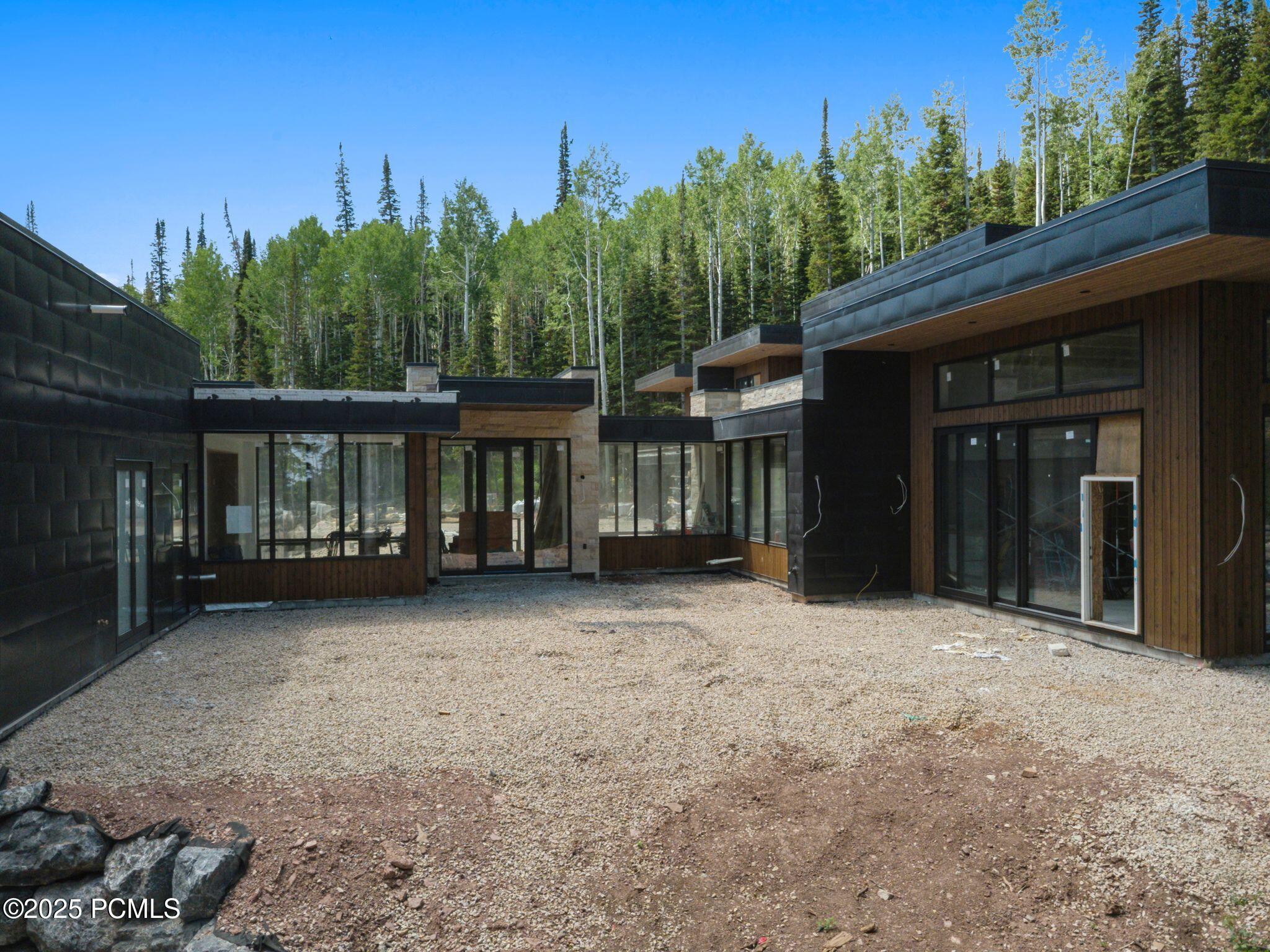 Park City, Utah 84060, United States, 6 Bedrooms Bedrooms, ,8 BathroomsBathrooms,Residential,Active,4161