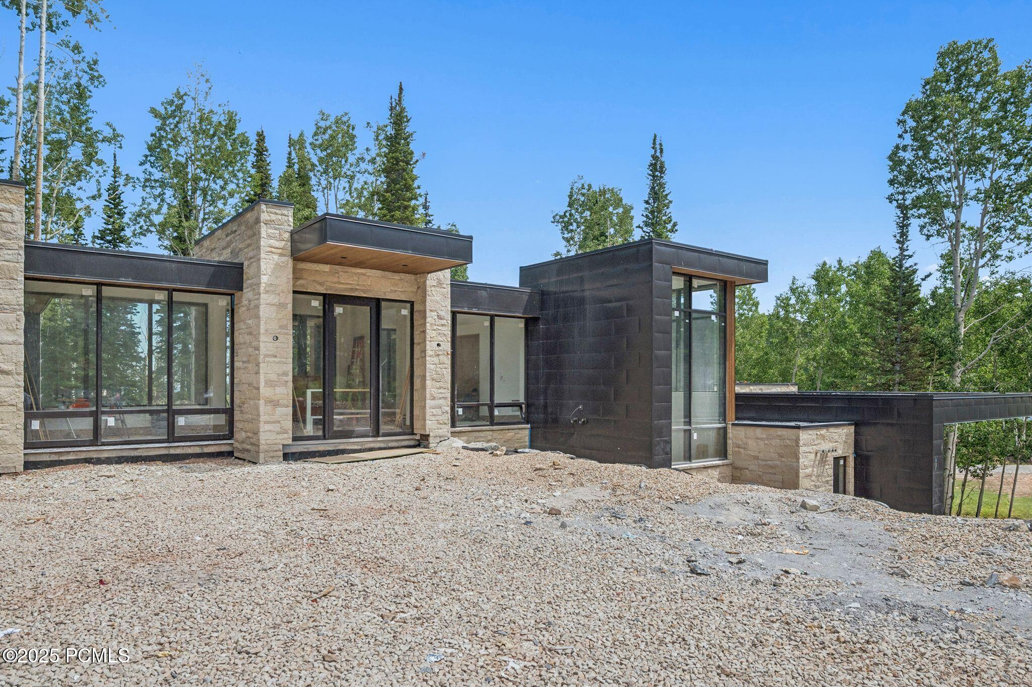 Park City, Utah 84060, United States, 6 Bedrooms Bedrooms, ,8 BathroomsBathrooms,Residential,Active,4161